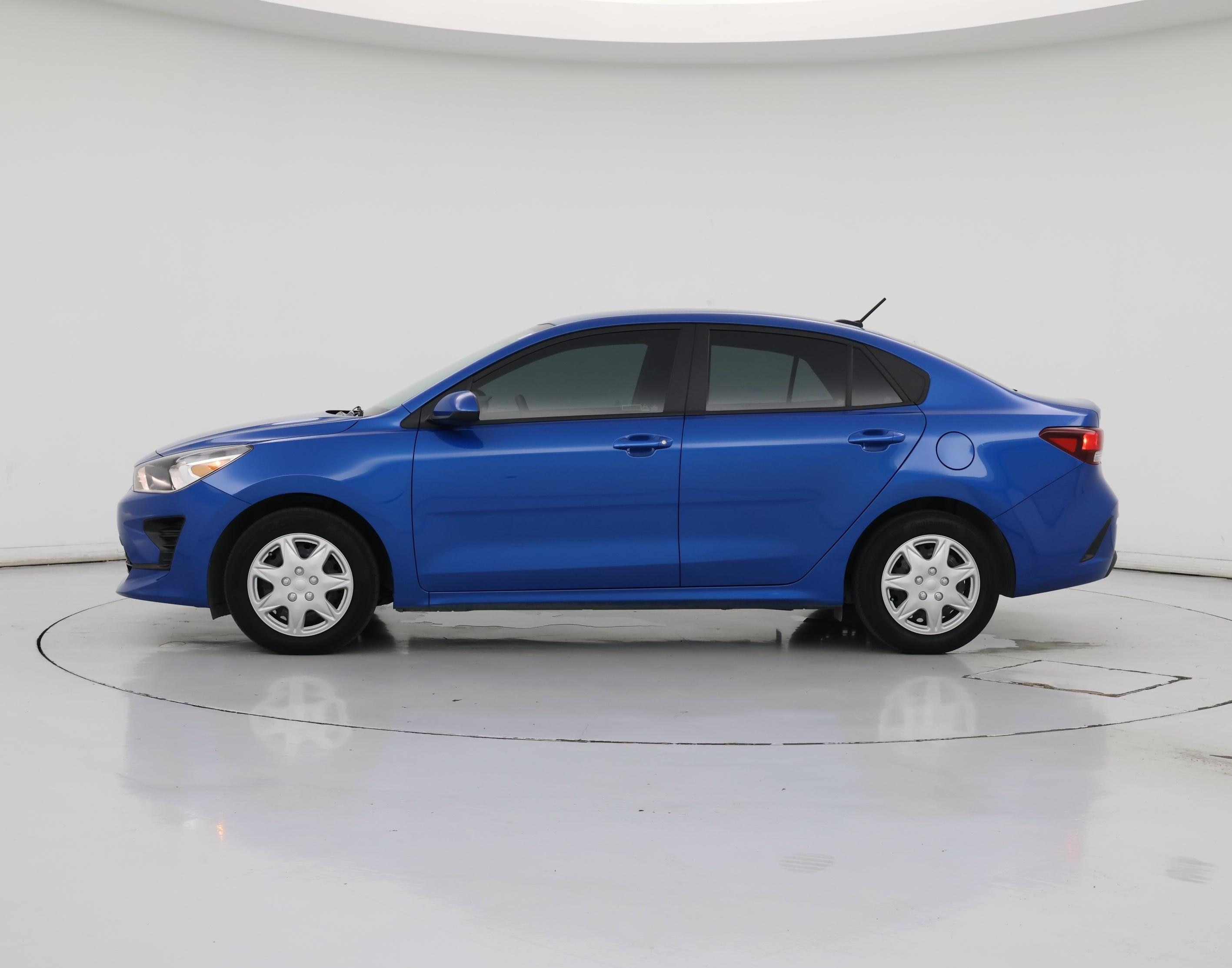 Thumbnail: 2023 Kia Rio - 3