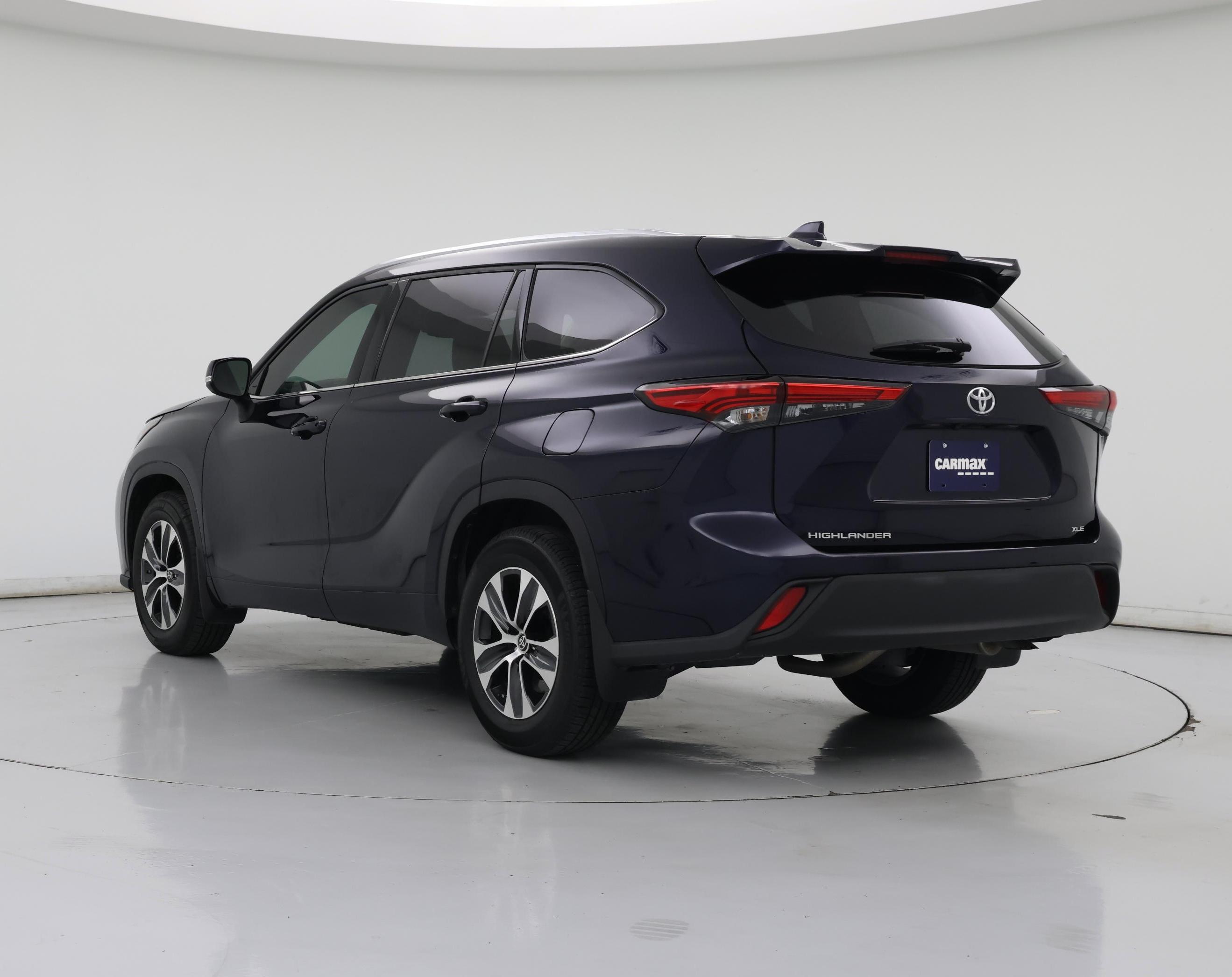 Thumbnail: 2020 Toyota Highlander - 2