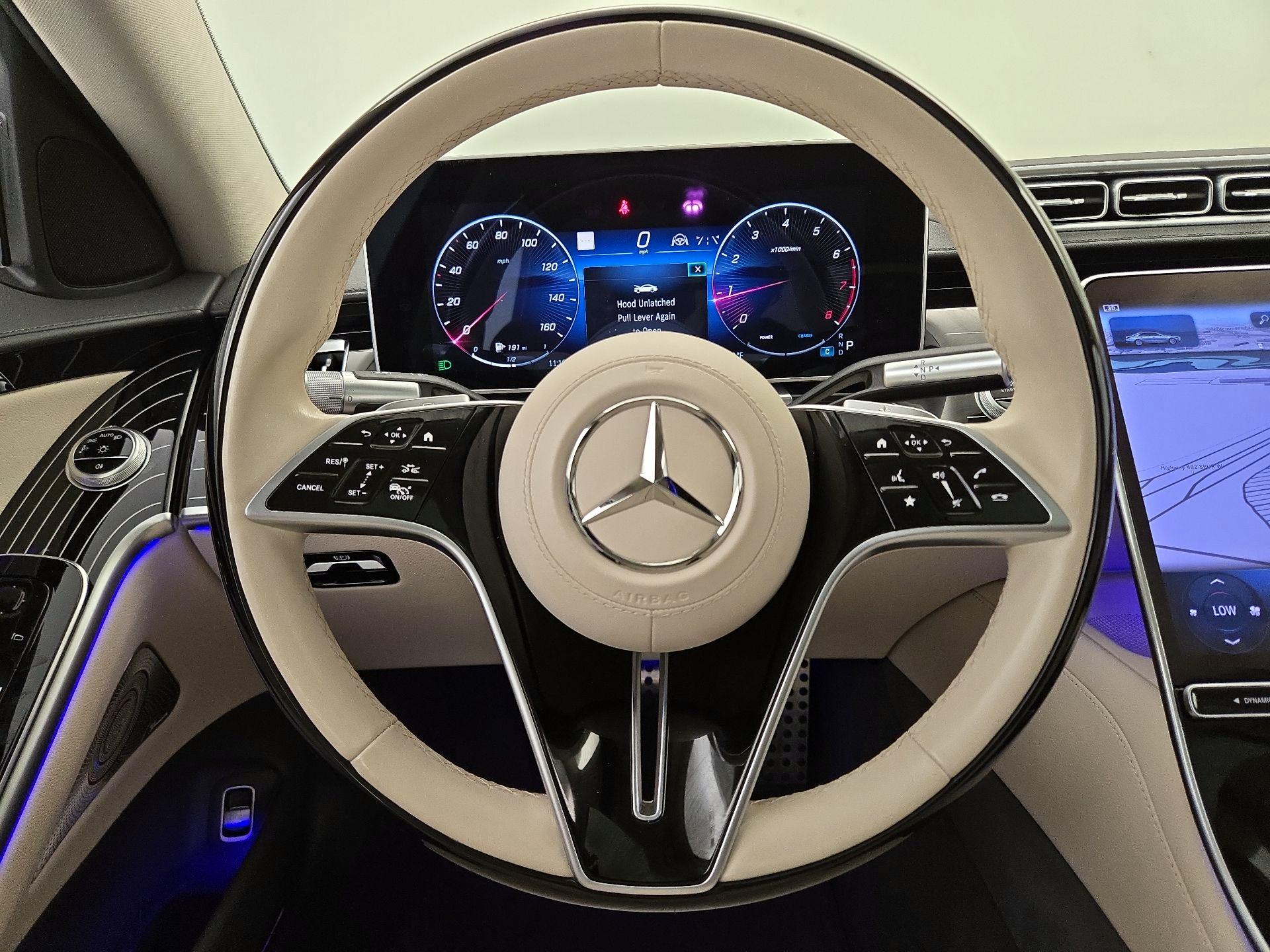 Thumbnail: 2023 Mercedes-Benz S-Class - 10