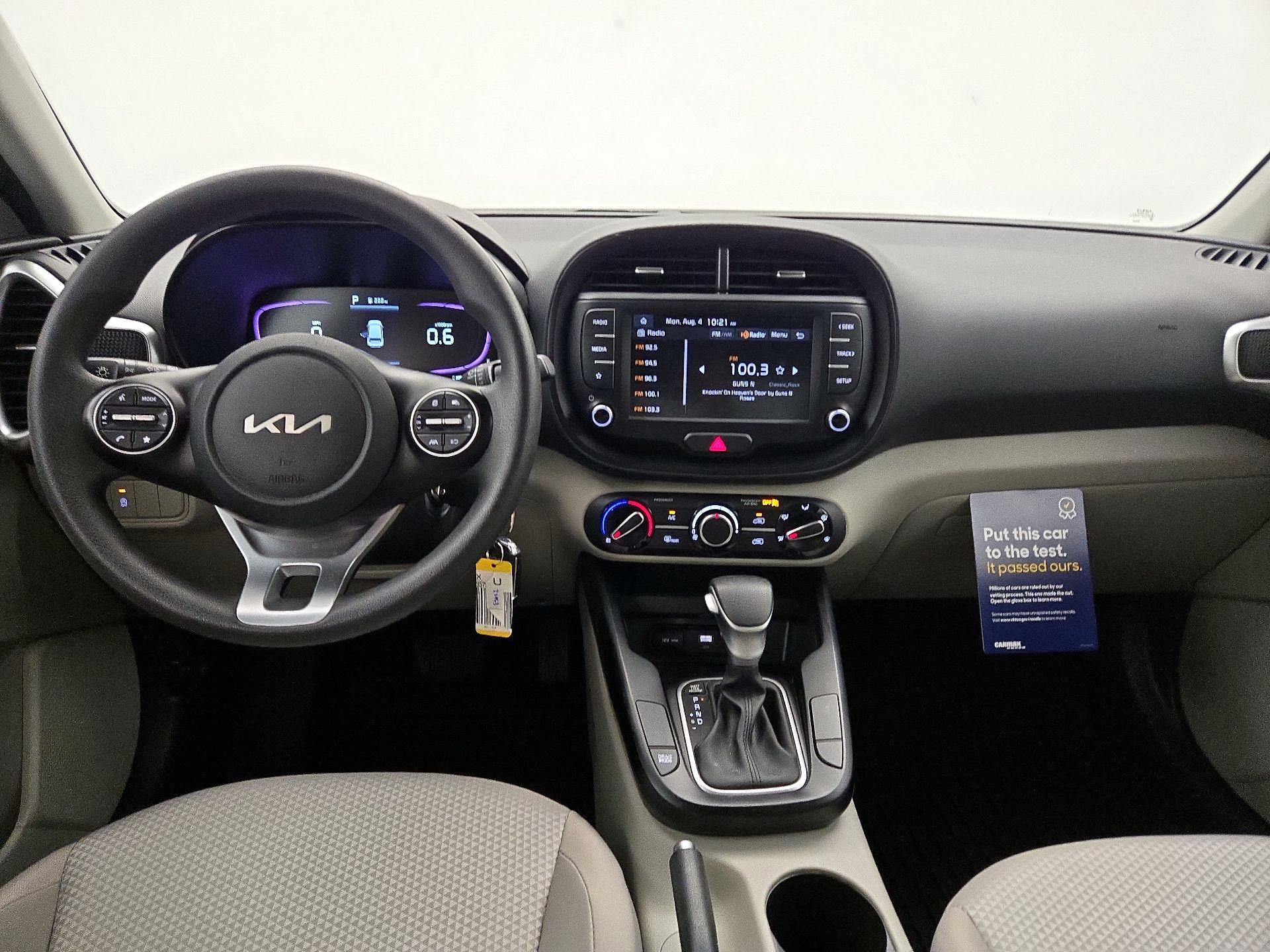 Thumbnail: 2023 Kia Soul - 9