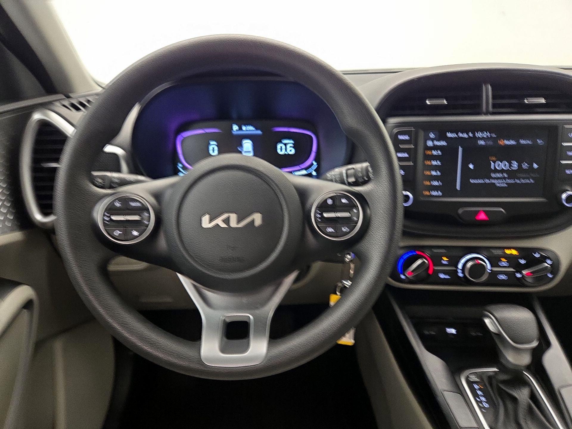 Thumbnail: 2023 Kia Soul - 10