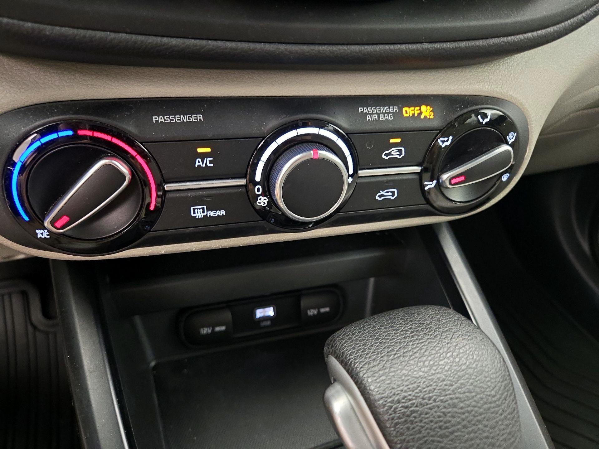 Thumbnail: 2023 Kia Soul - 16