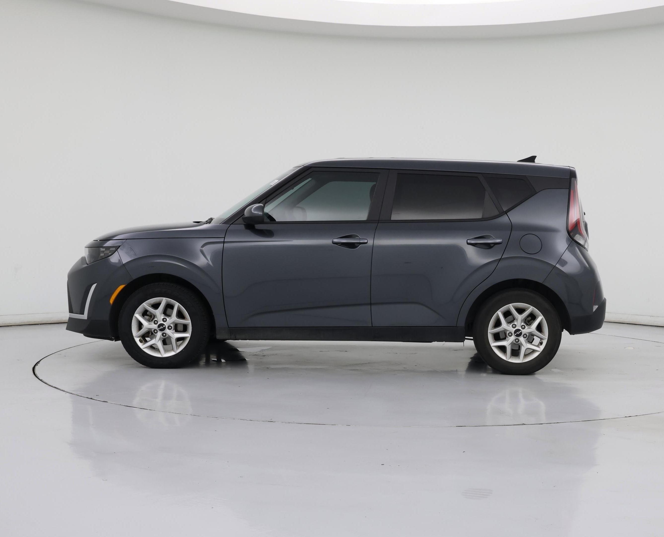 Thumbnail: 2023 Kia Soul - 3