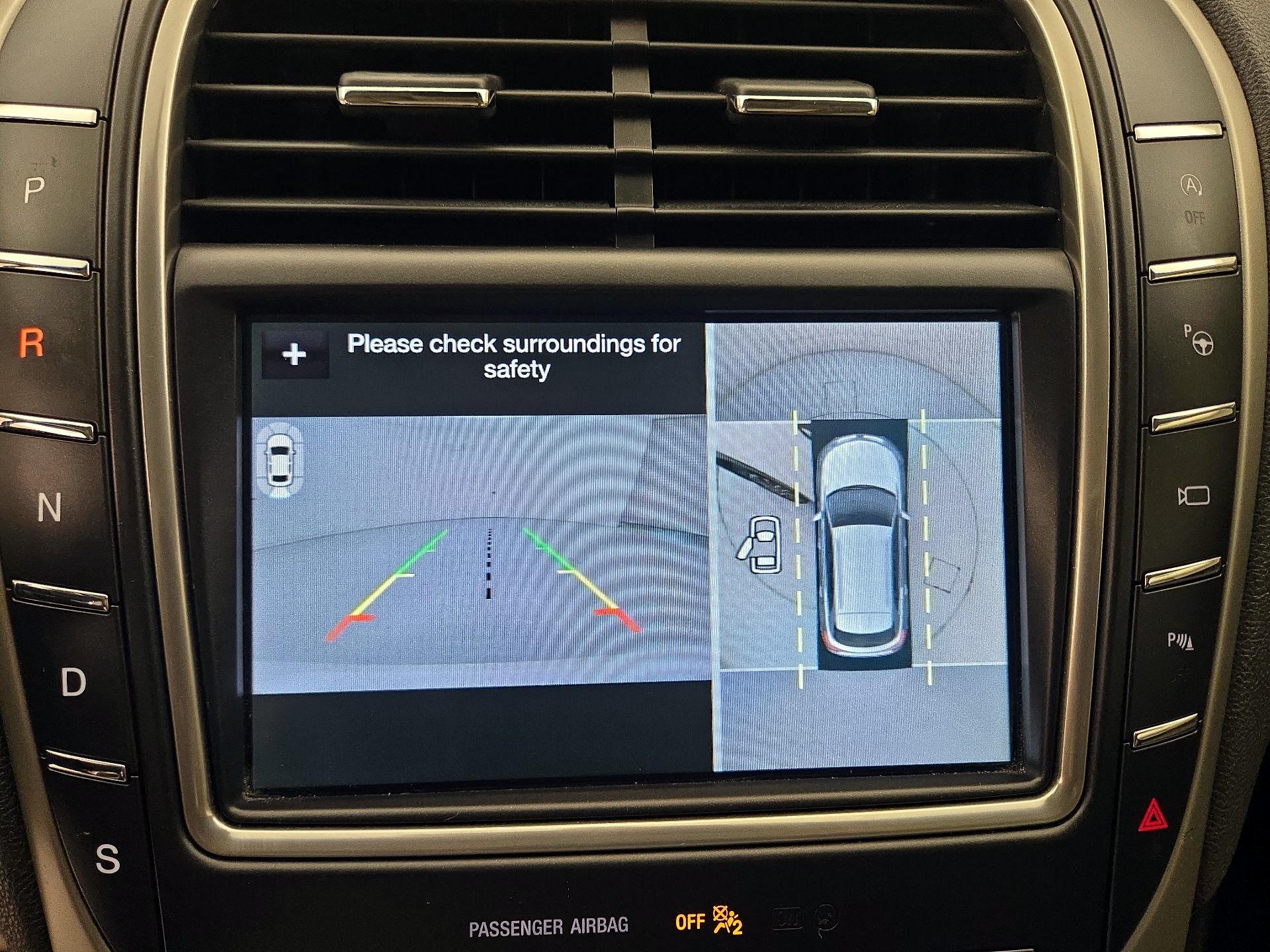 Thumbnail: 2019 Lincoln Nautilus - 15