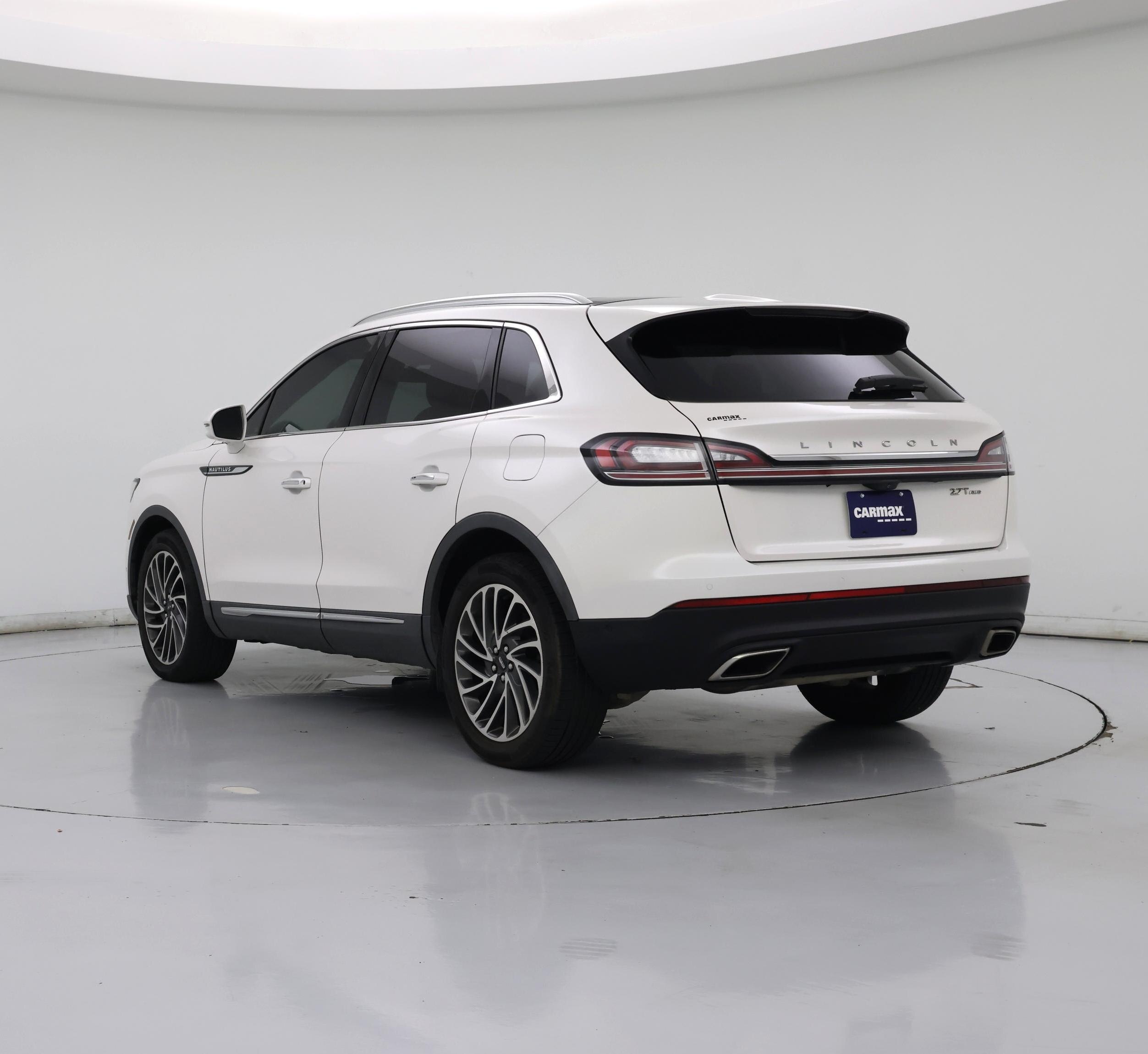 Thumbnail: 2019 Lincoln Nautilus - 2