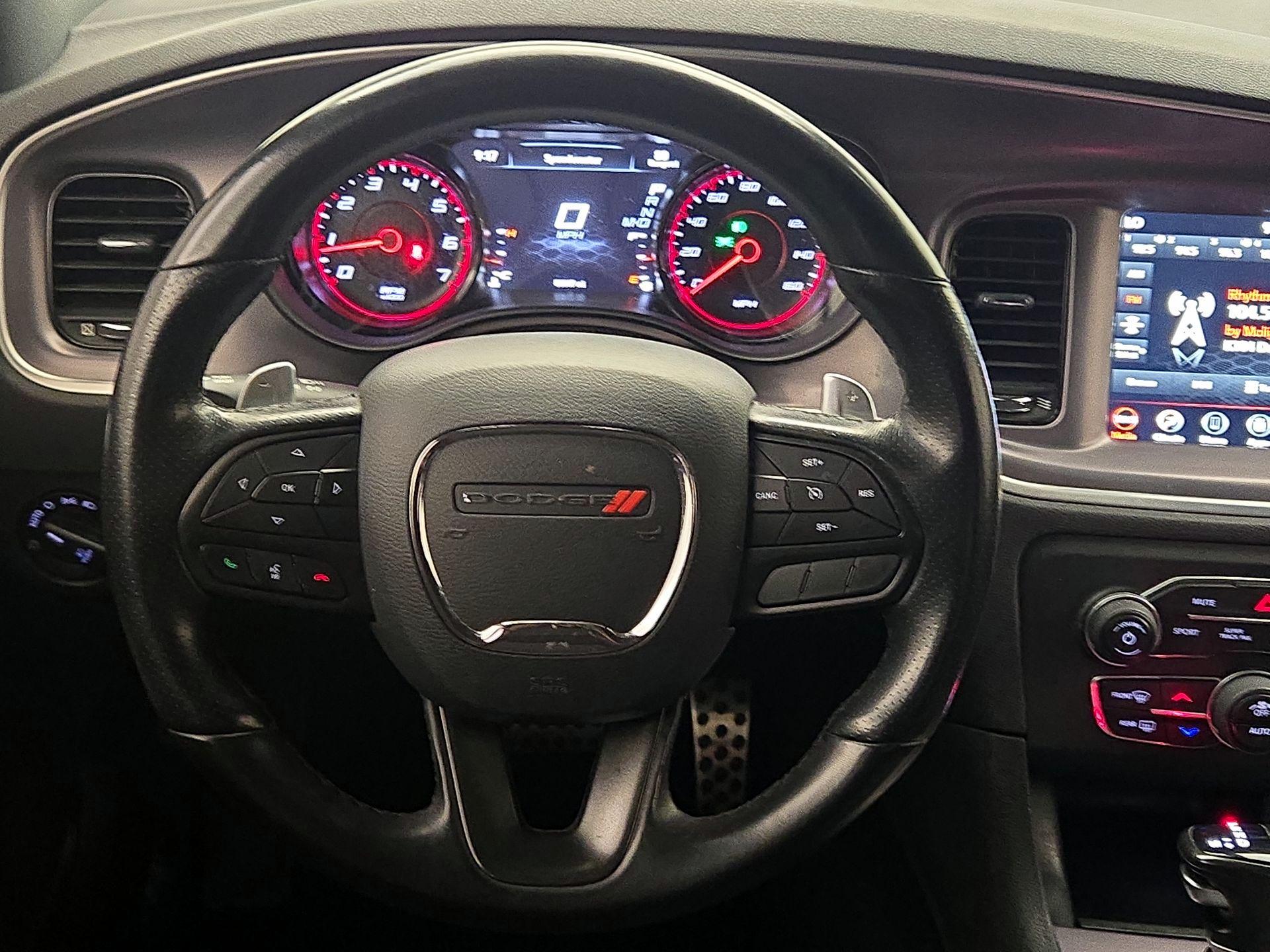 Thumbnail: 2020 Dodge Charger - 10