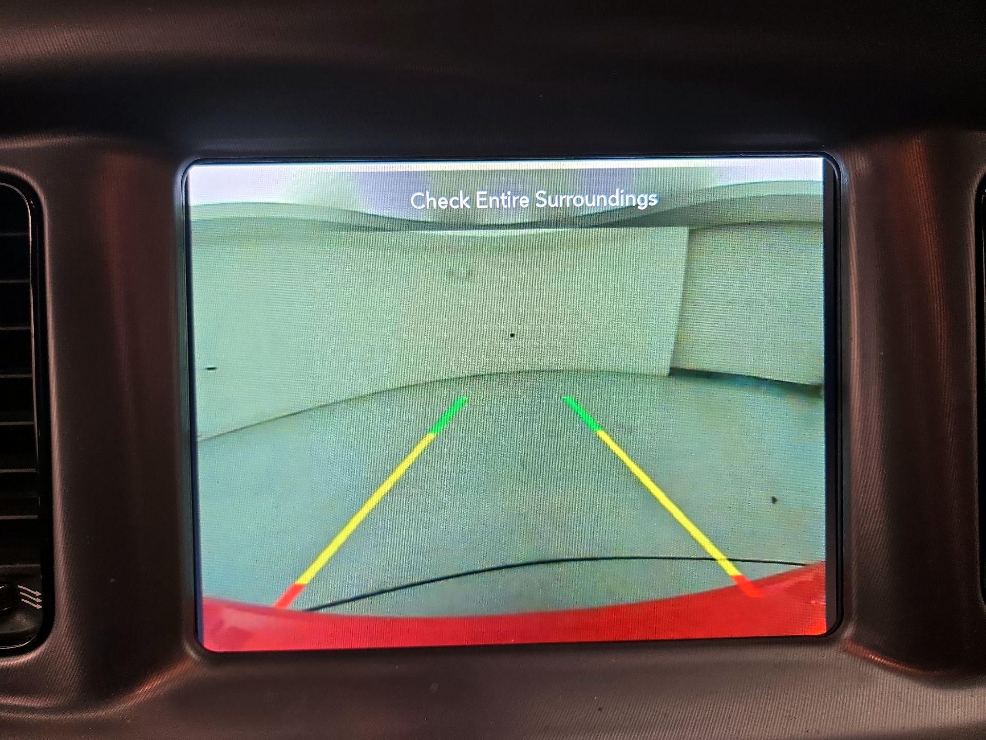 Thumbnail: 2020 Dodge Charger - 14