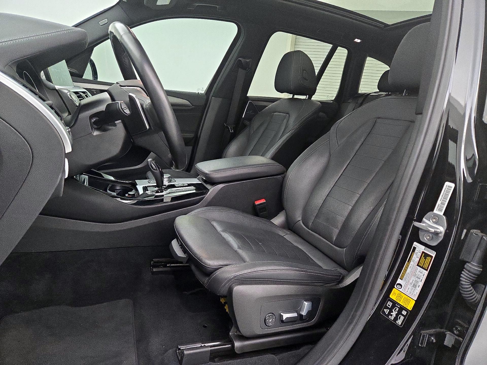 Thumbnail: 2018 BMW X3 - 11
