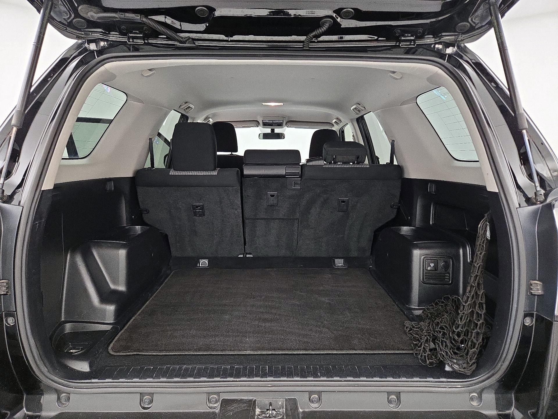 Thumbnail: 2014 Toyota 4Runner - 20