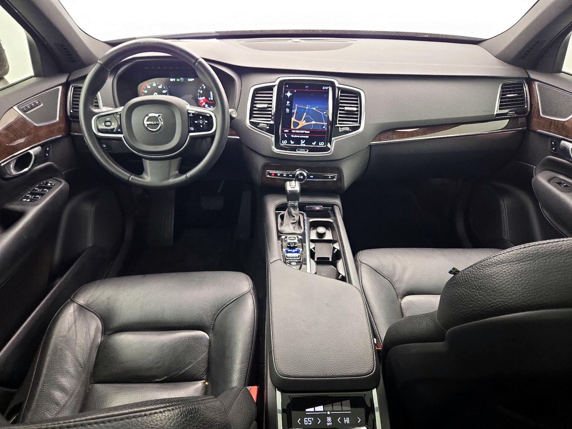 Thumbnail: 2016 Volvo XC90 - 9