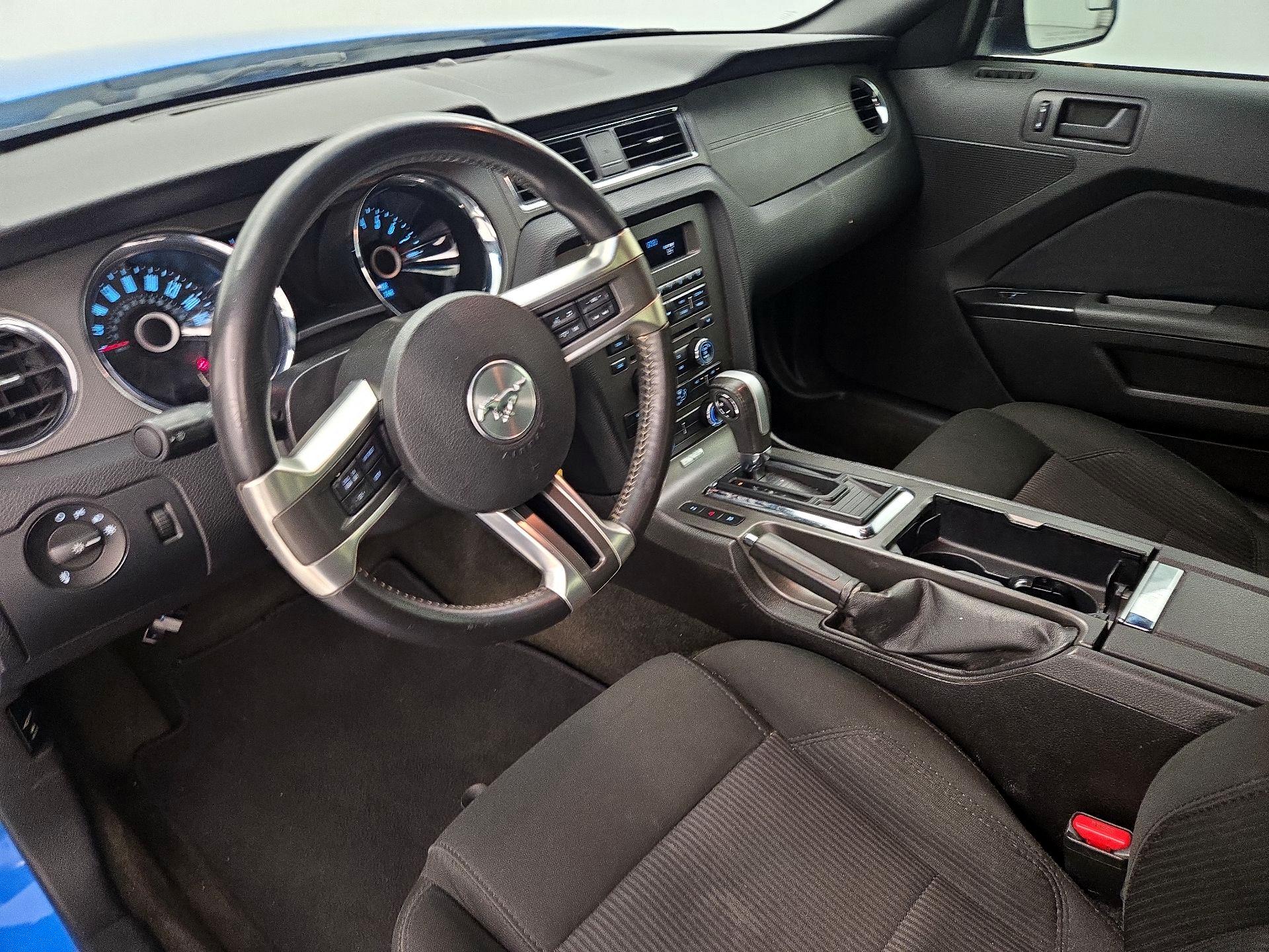 Thumbnail: 2014 Ford Mustang - 9