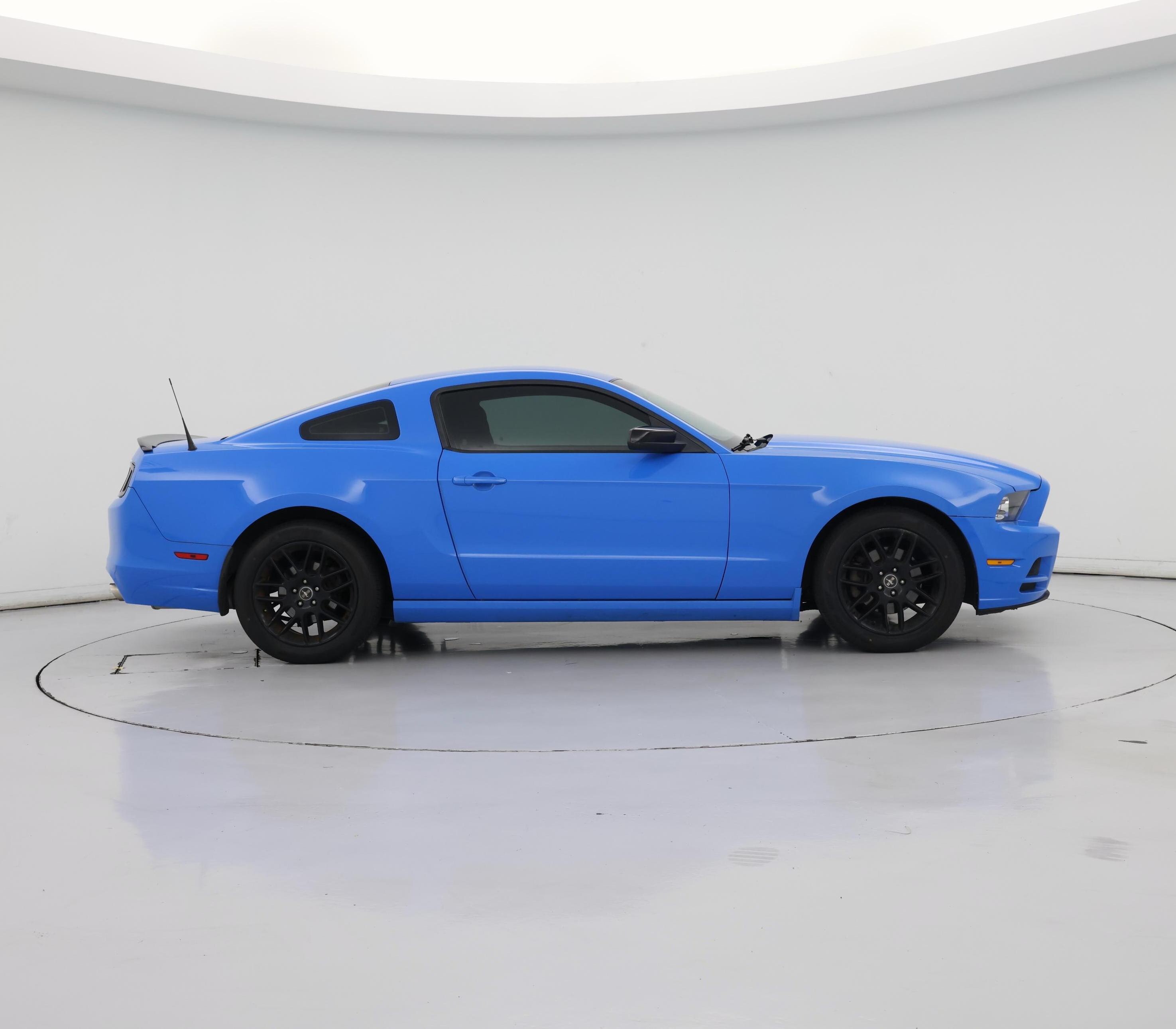 Thumbnail: 2014 Ford Mustang - 7