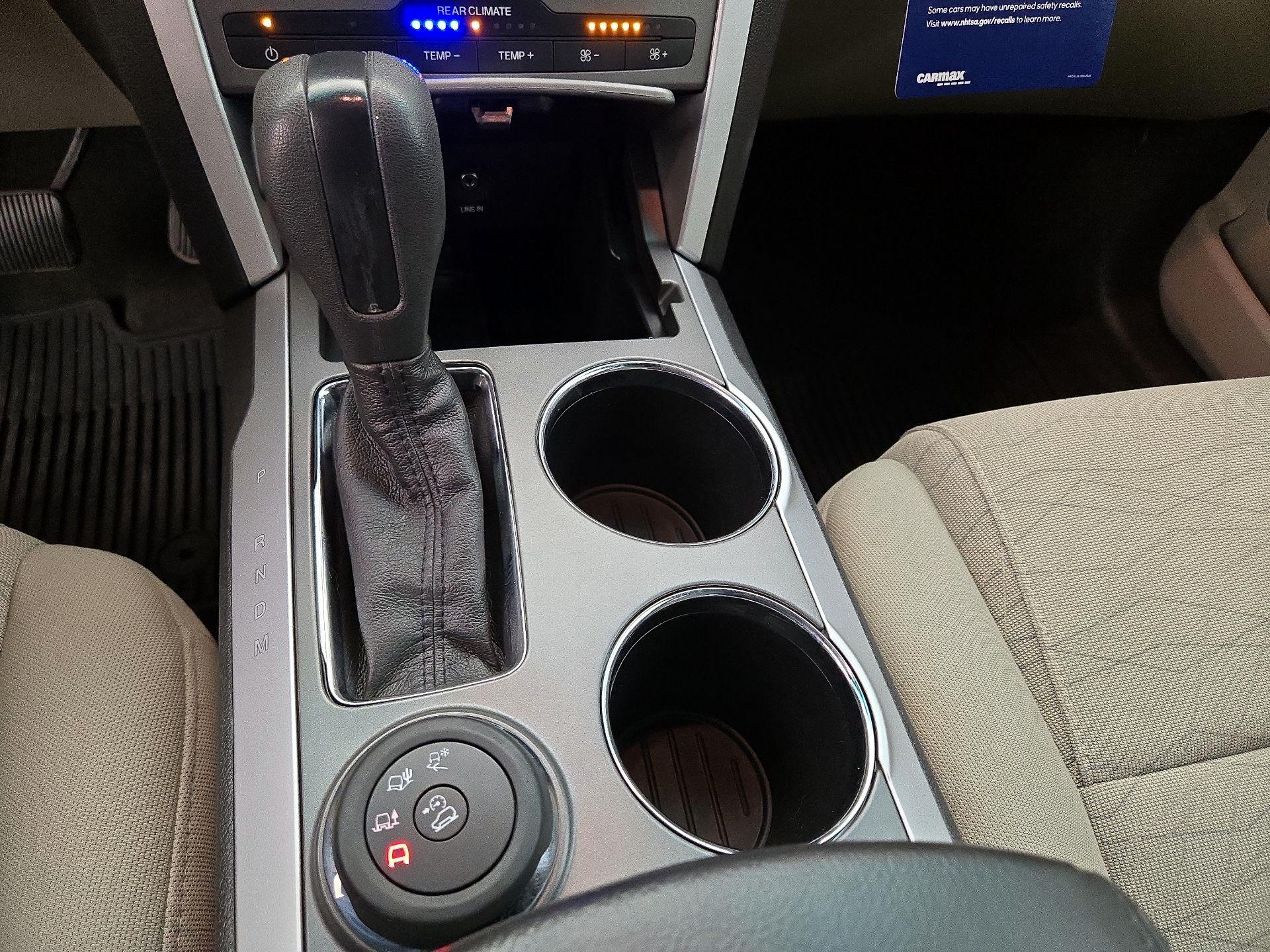 Thumbnail: 2013 Ford Explorer - 16