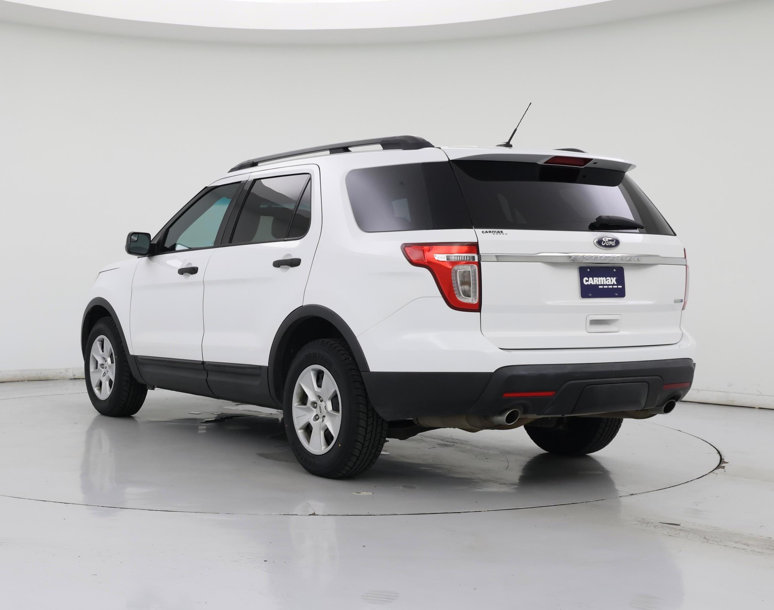 Thumbnail: 2013 Ford Explorer - 2