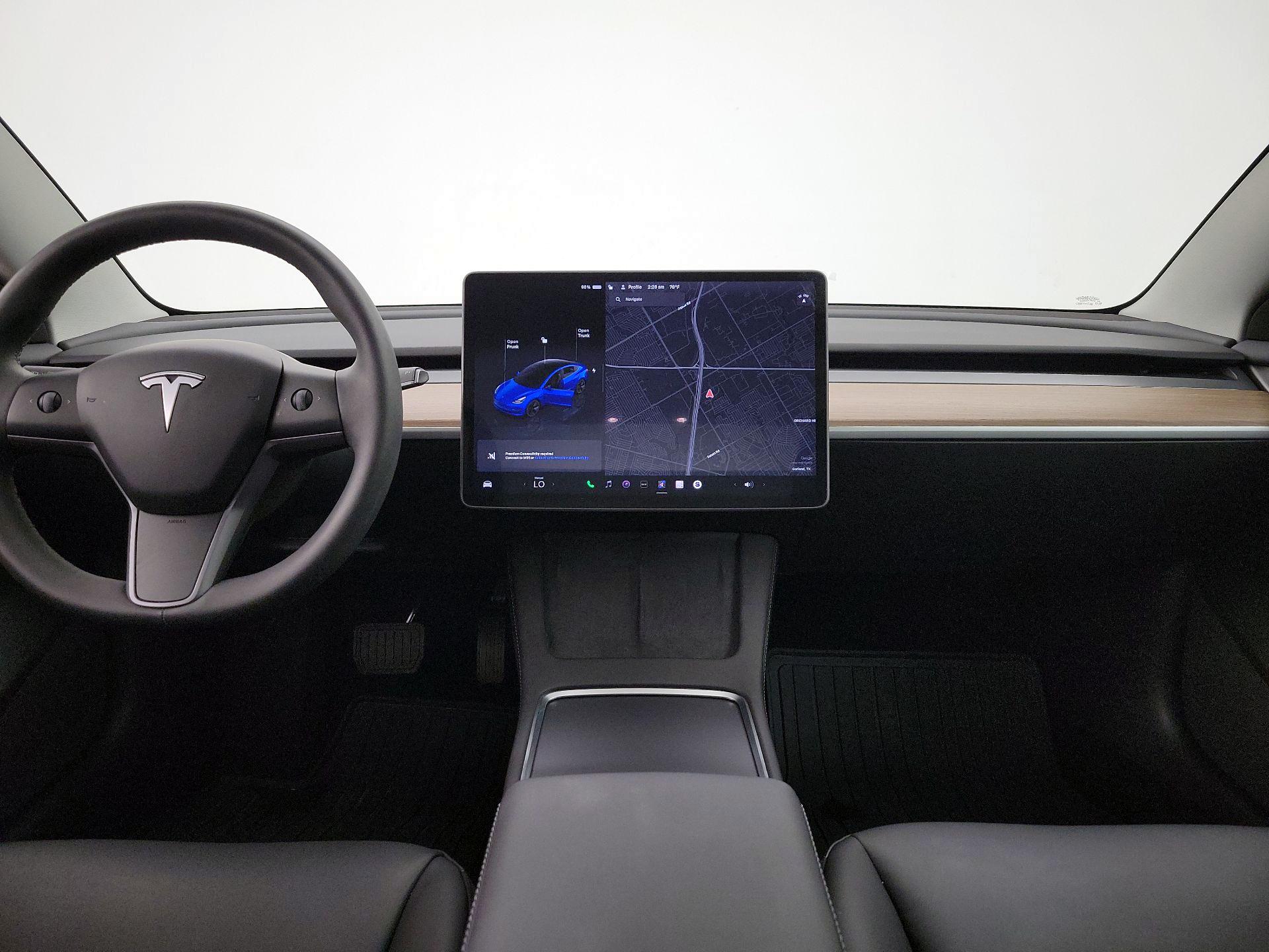 Thumbnail: 2023 Tesla Model 3 - 9