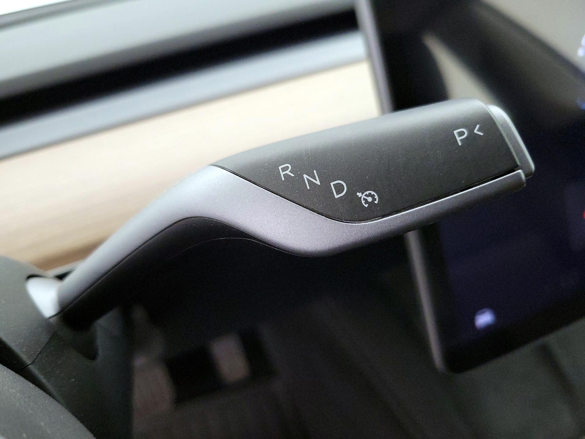 Thumbnail: 2023 Tesla Model 3 - 17