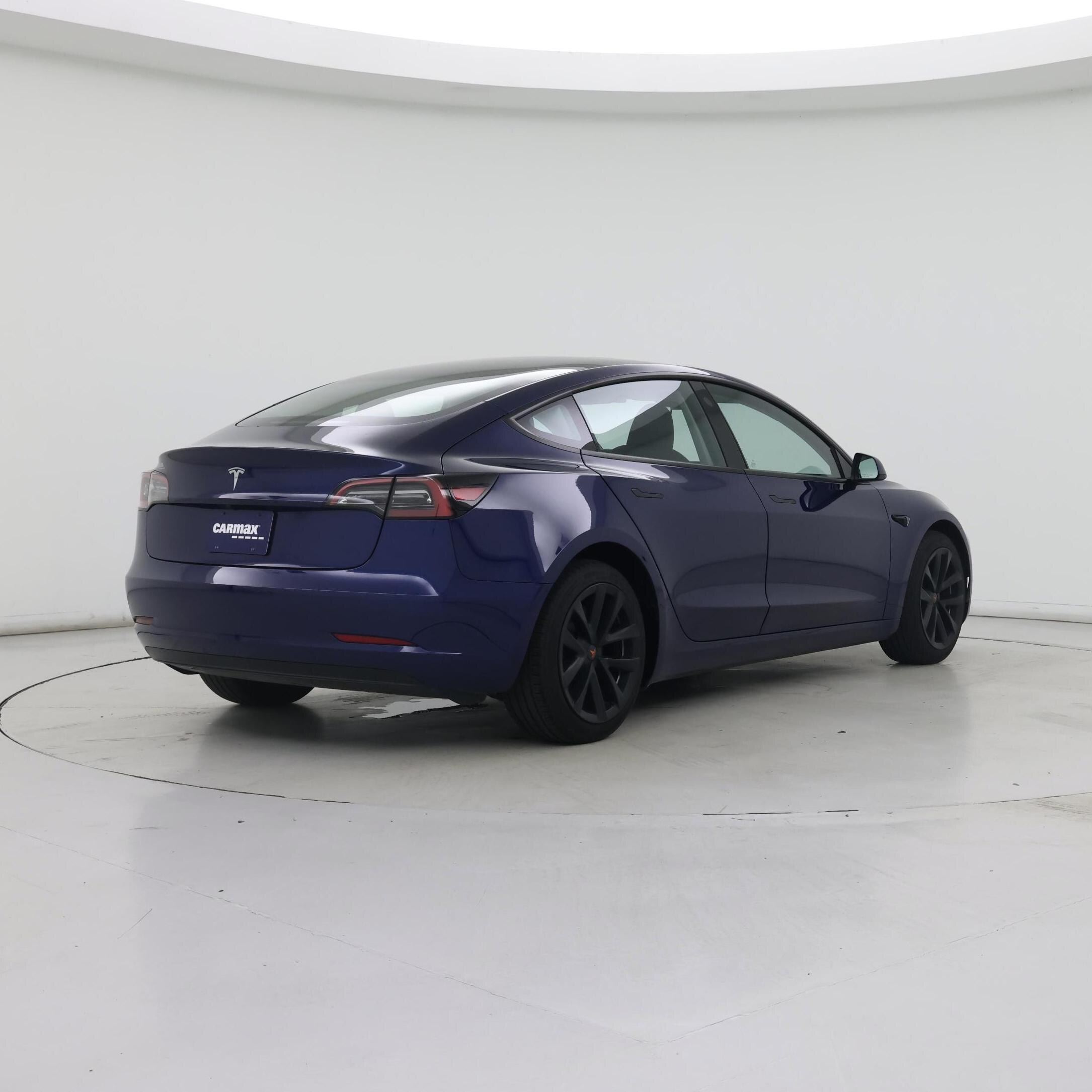 Thumbnail: 2023 Tesla Model 3 - 8