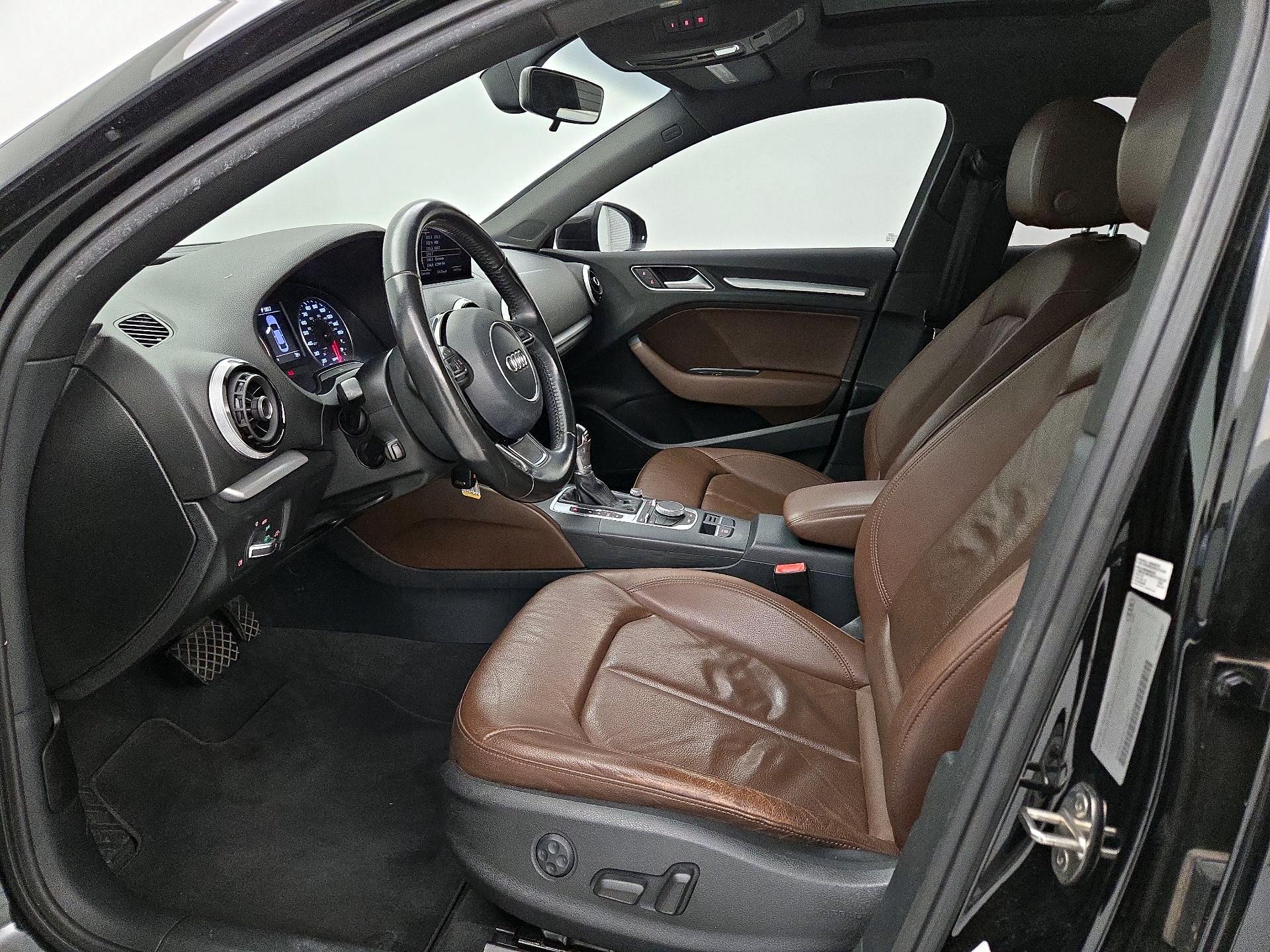 Thumbnail: 2016 Audi A3 - 11