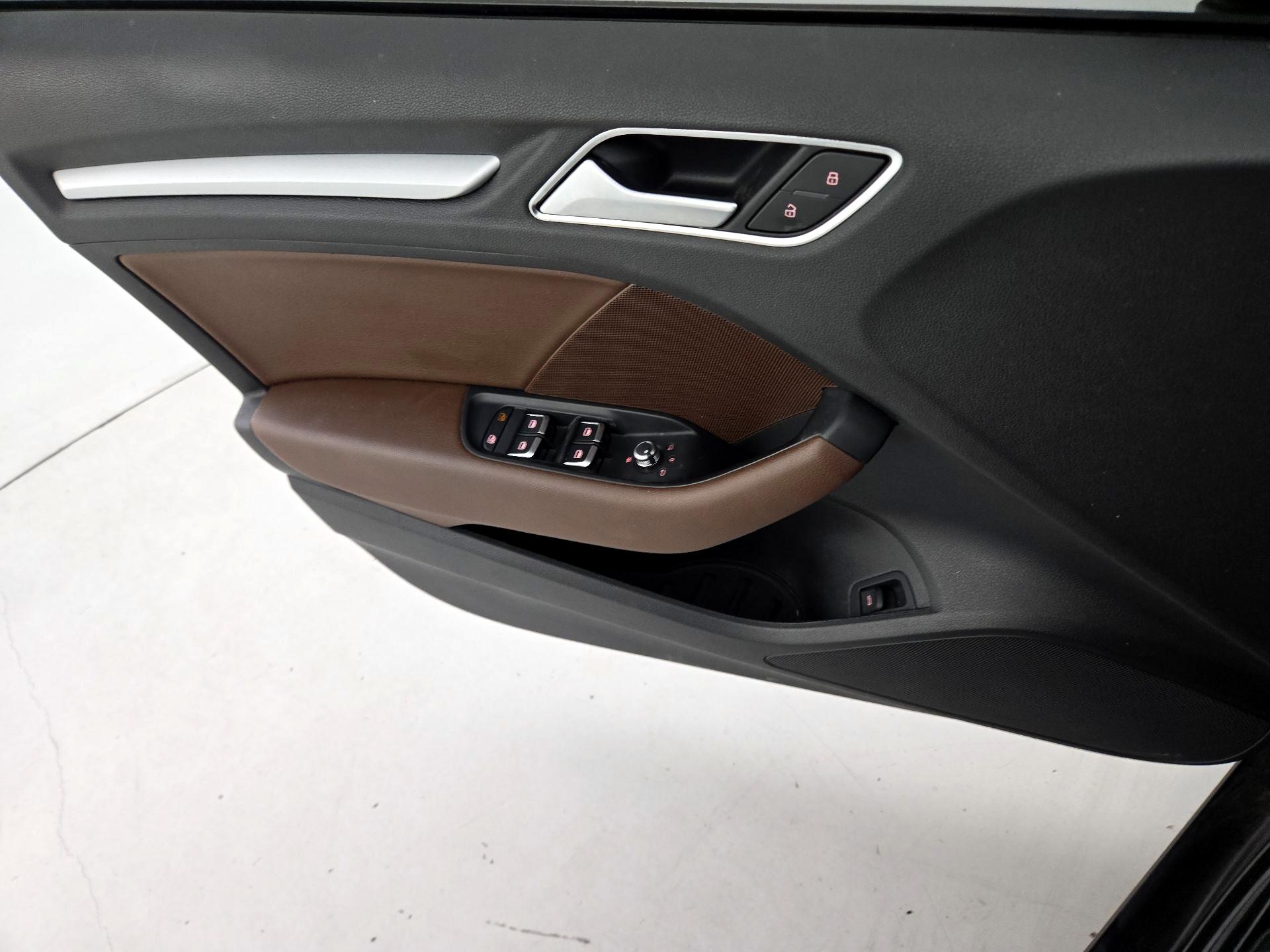 Thumbnail: 2016 Audi A3 - 12