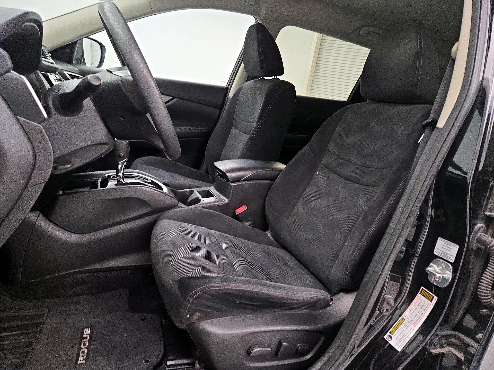 Thumbnail: 2014 Nissan Rogue - 11