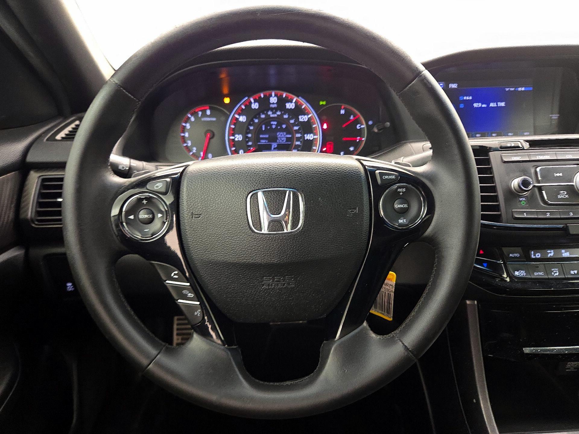 Thumbnail: 2016 Honda Accord - 10