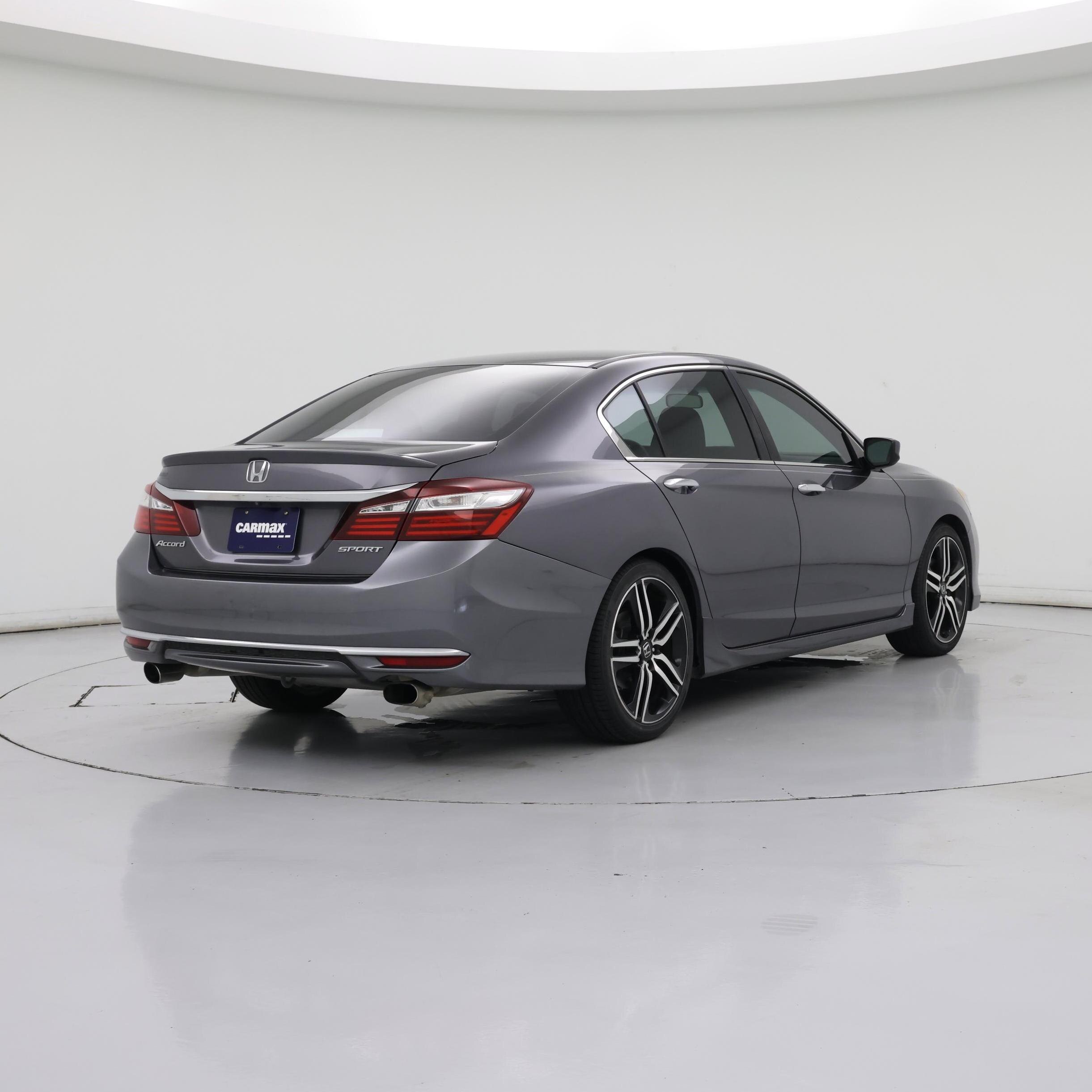 Thumbnail: 2016 Honda Accord - 8