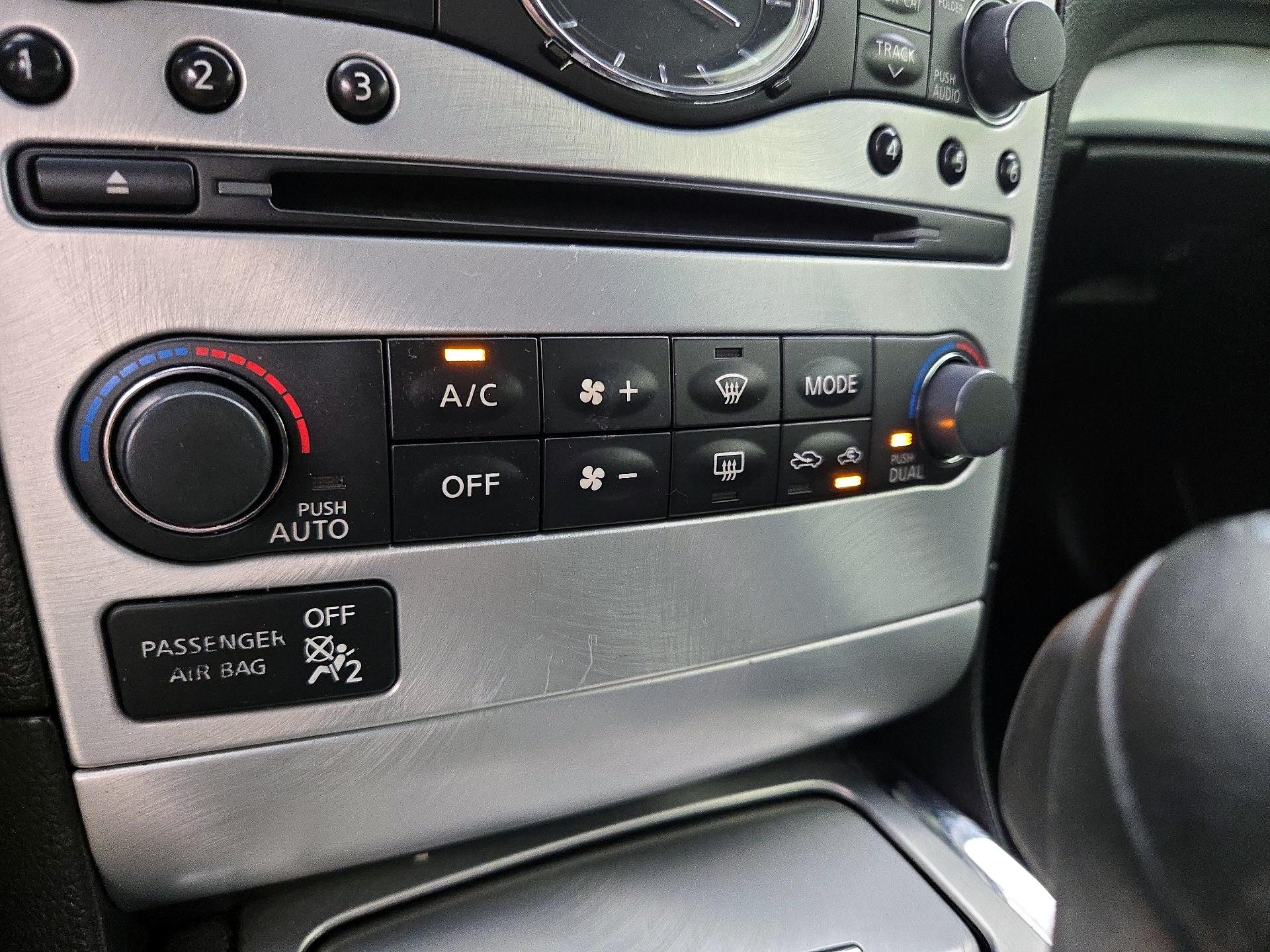 Thumbnail: 2013 INFINITI G37 - 17