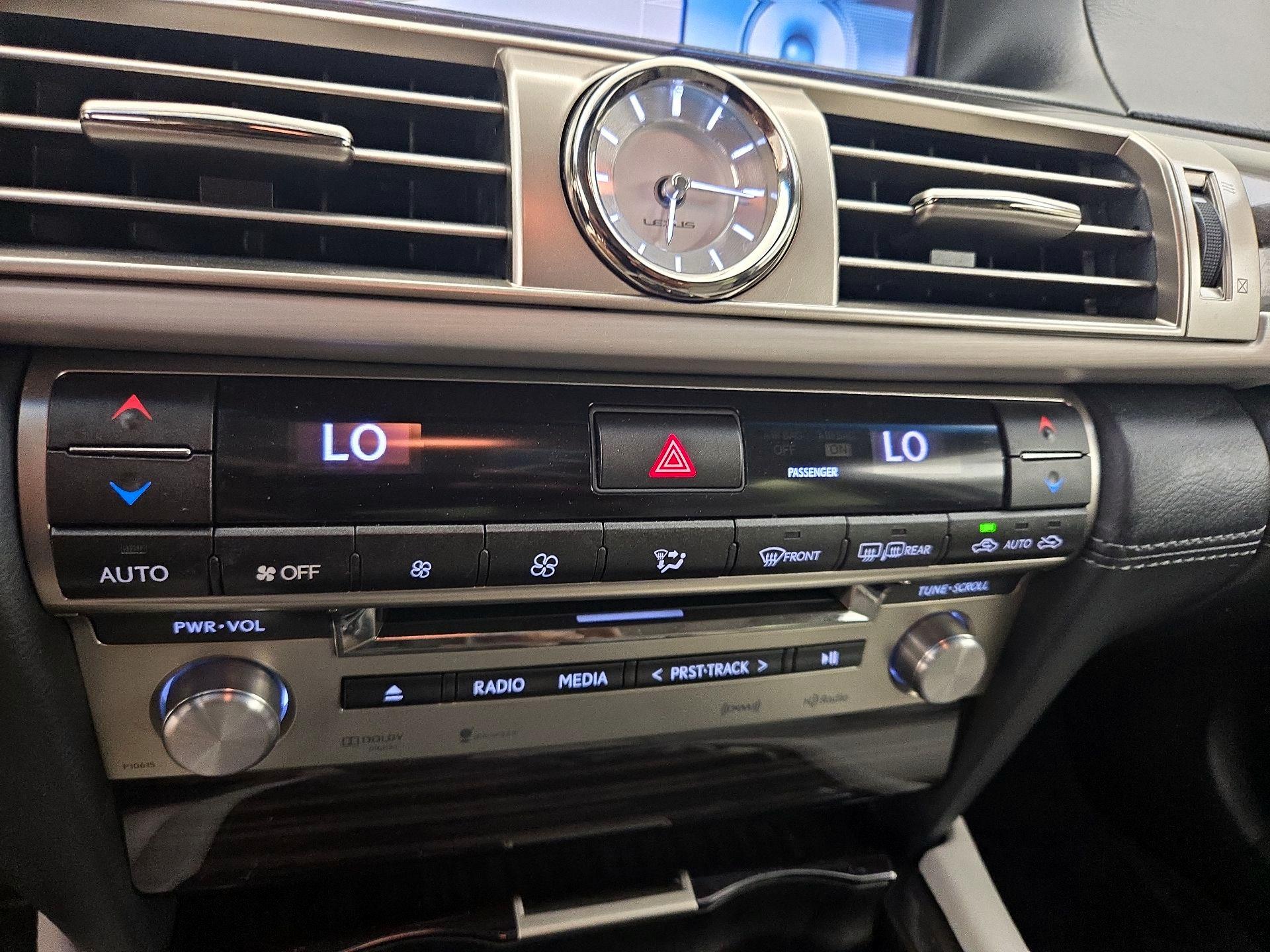 Thumbnail: 2014 Lexus LS - 17