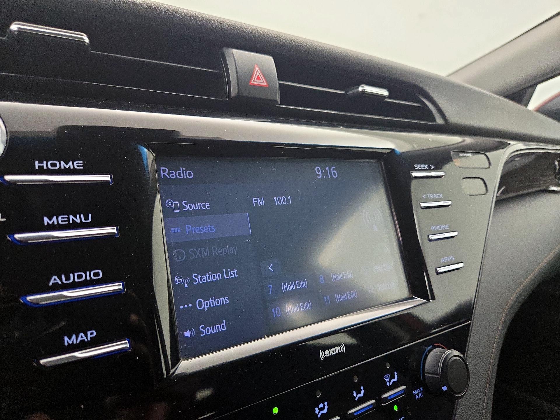 Thumbnail: 2020 Toyota Camry - 15