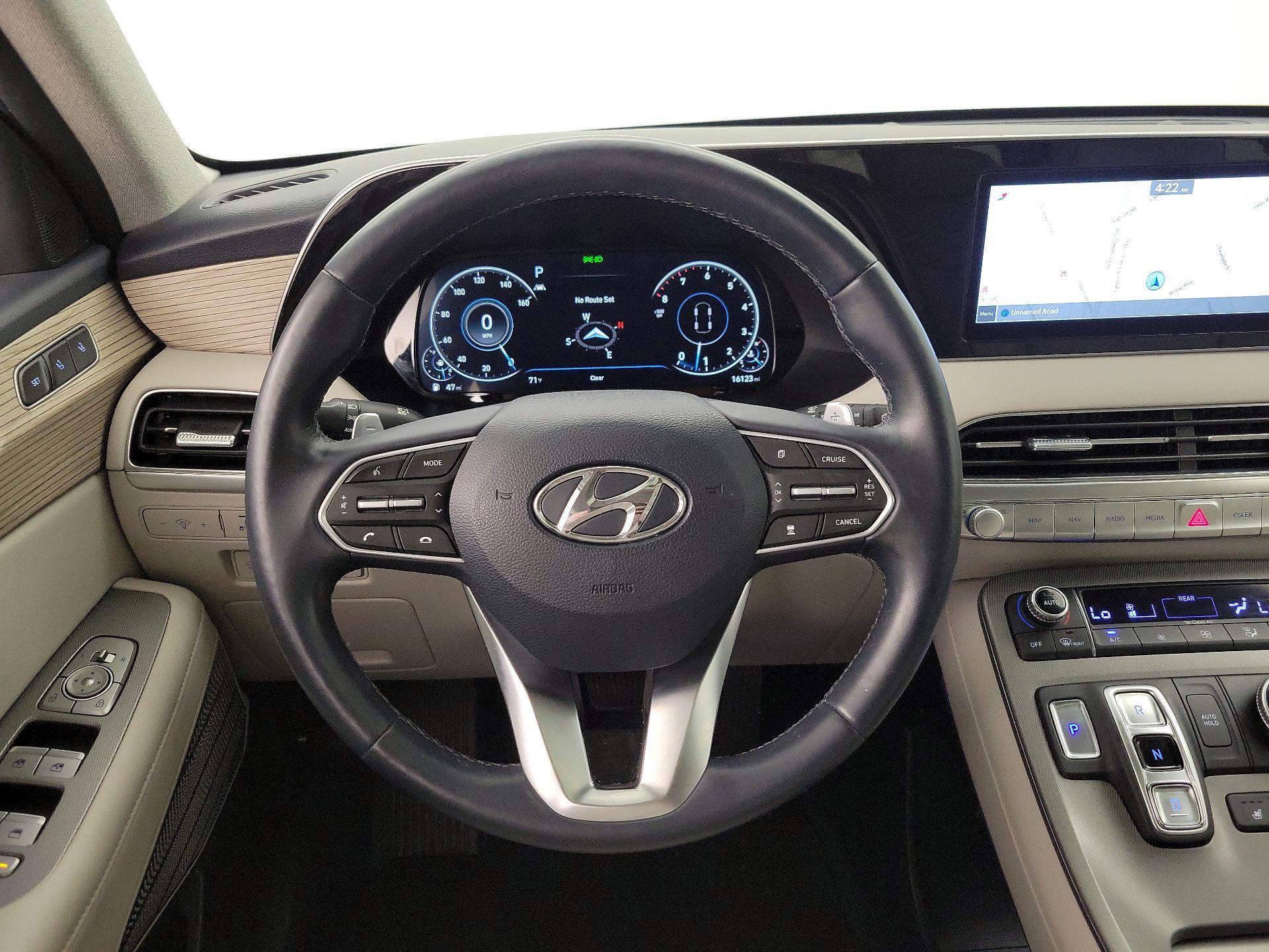 Thumbnail: 2022 Hyundai Palisade - 10