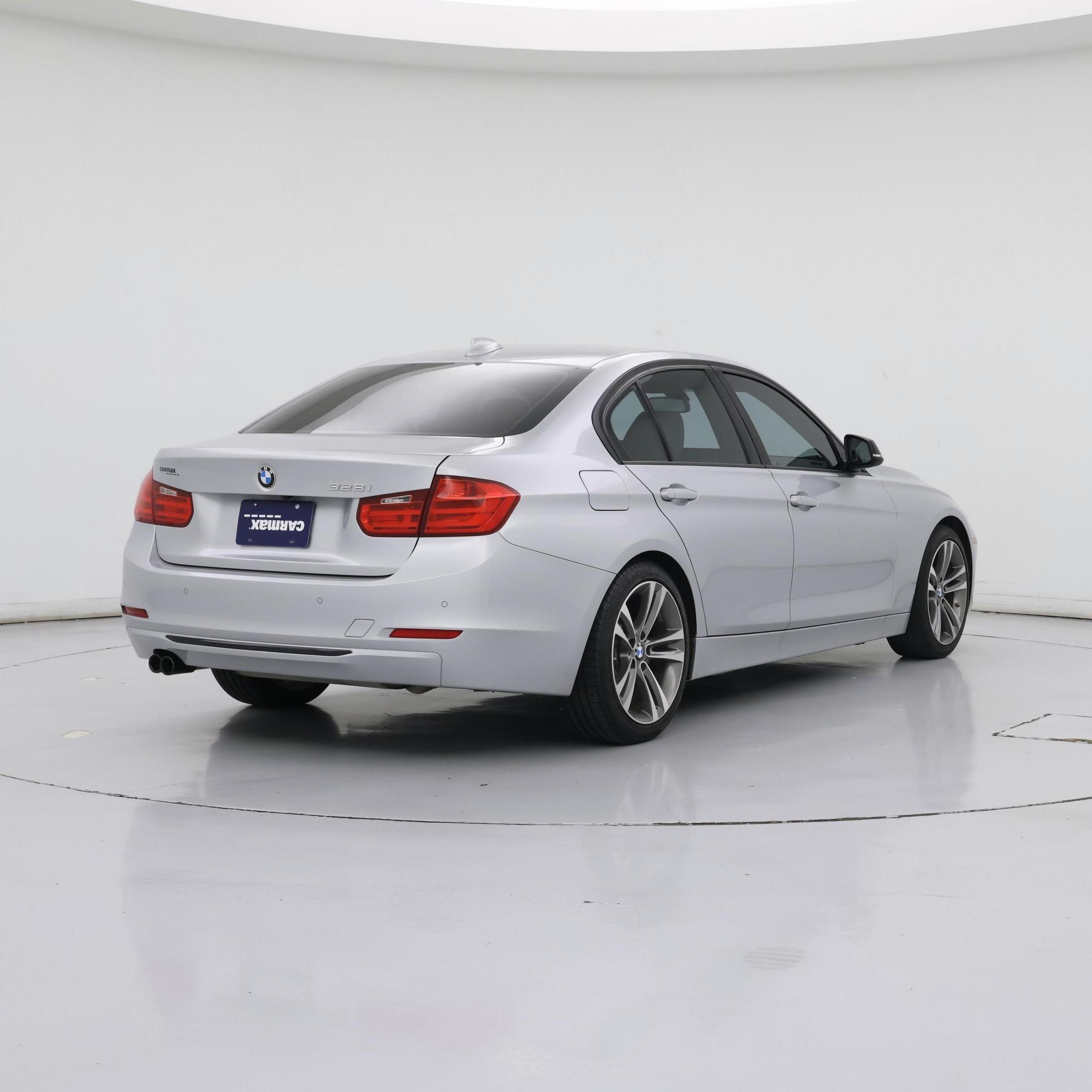 Thumbnail: 2015 BMW 3 Series - 8