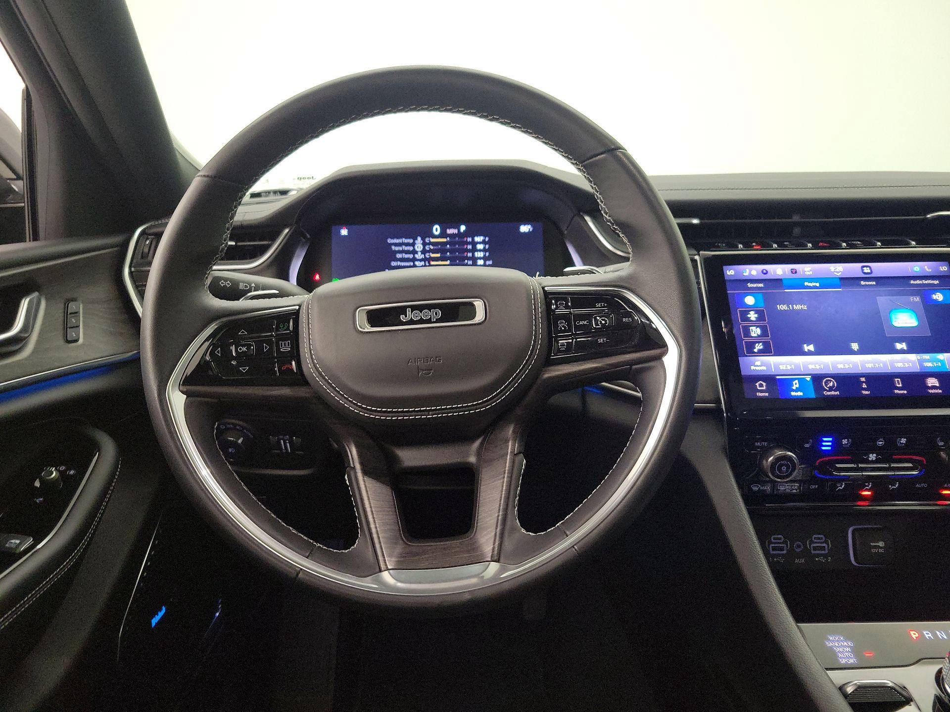 Thumbnail: 2022 Jeep Grand Cherokee - 10