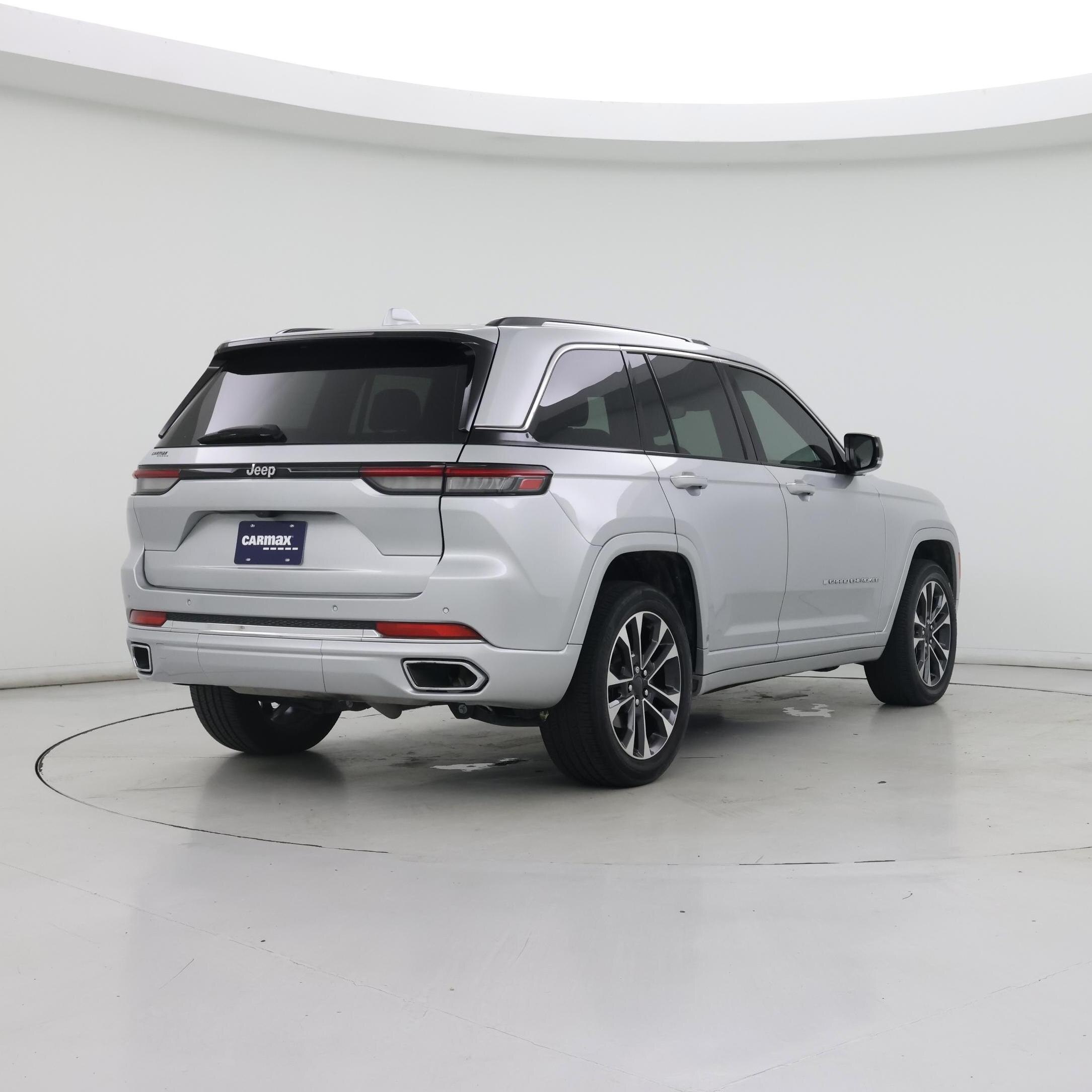 Thumbnail: 2022 Jeep Grand Cherokee - 8
