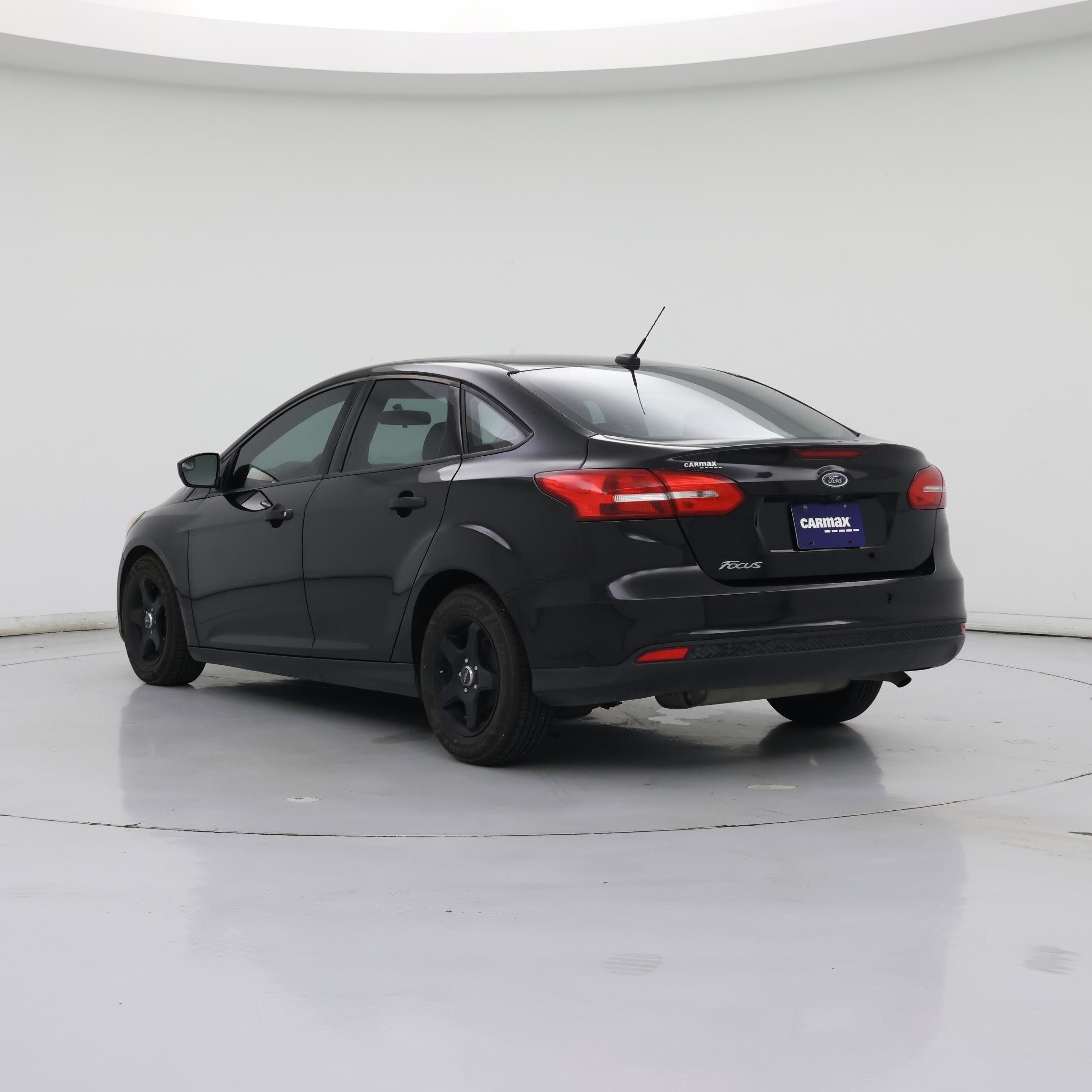Thumbnail: 2018 Ford Focus - 2