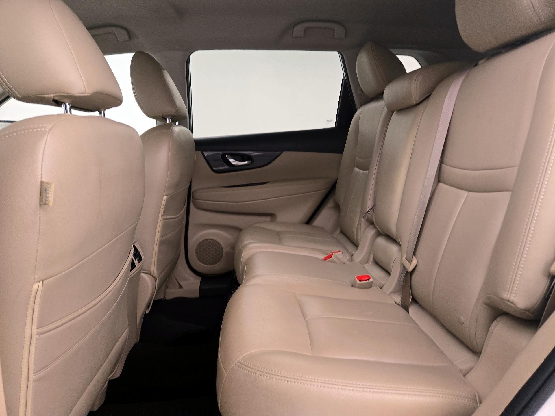 Thumbnail: 2018 Nissan Rogue - 20