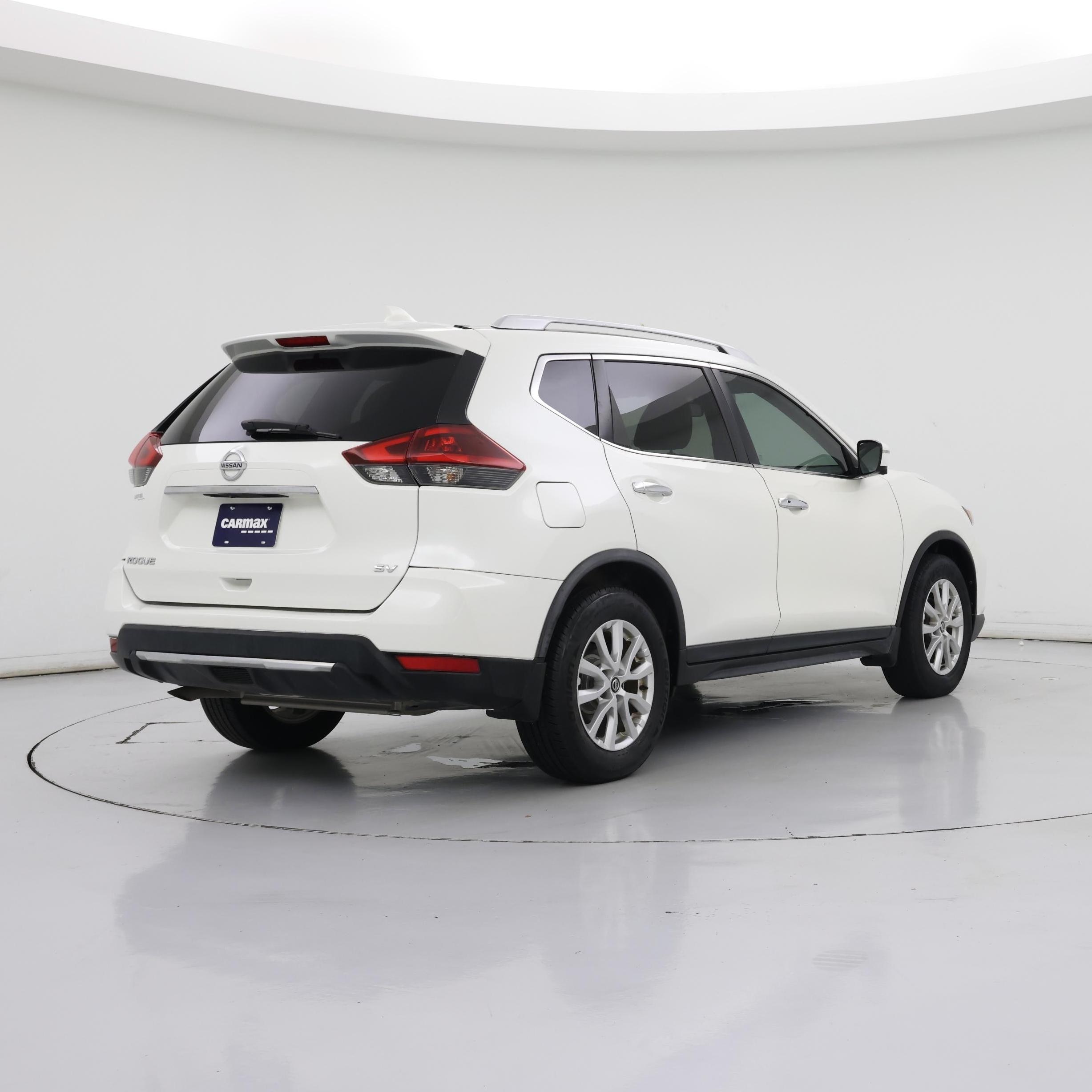 Thumbnail: 2018 Nissan Rogue - 8