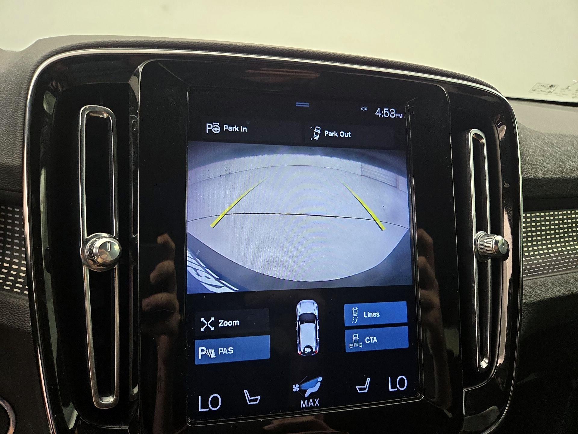 Thumbnail: 2019 Volvo XC40 - 15