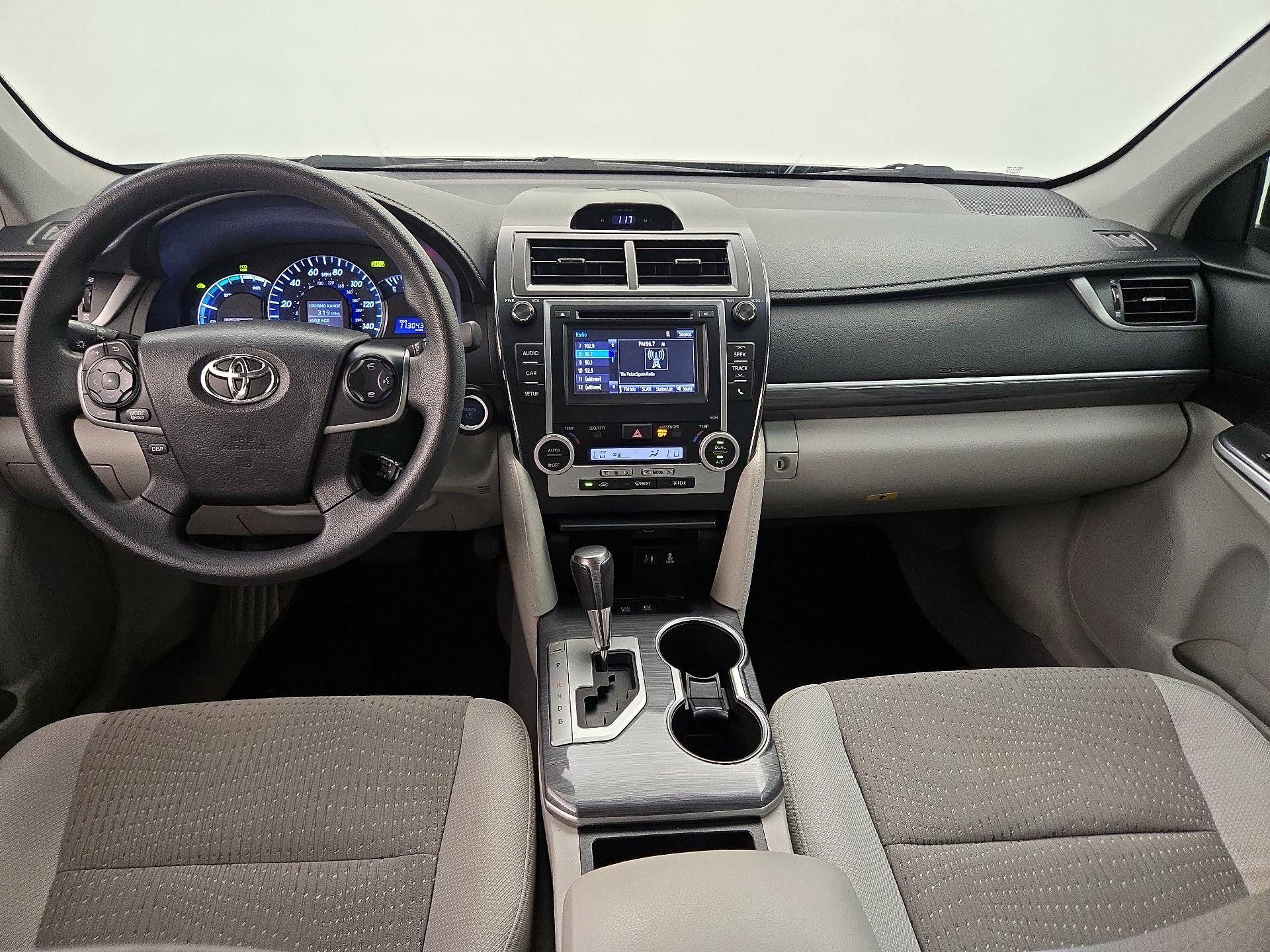 Thumbnail: 2014 Toyota Camry - 9