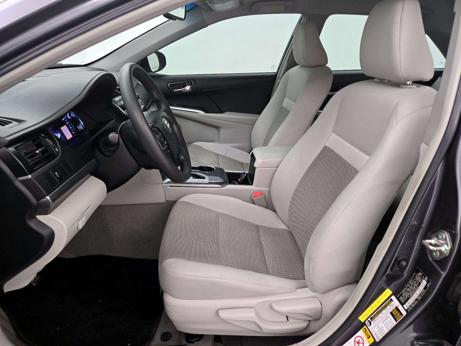 Thumbnail: 2014 Toyota Camry - 11