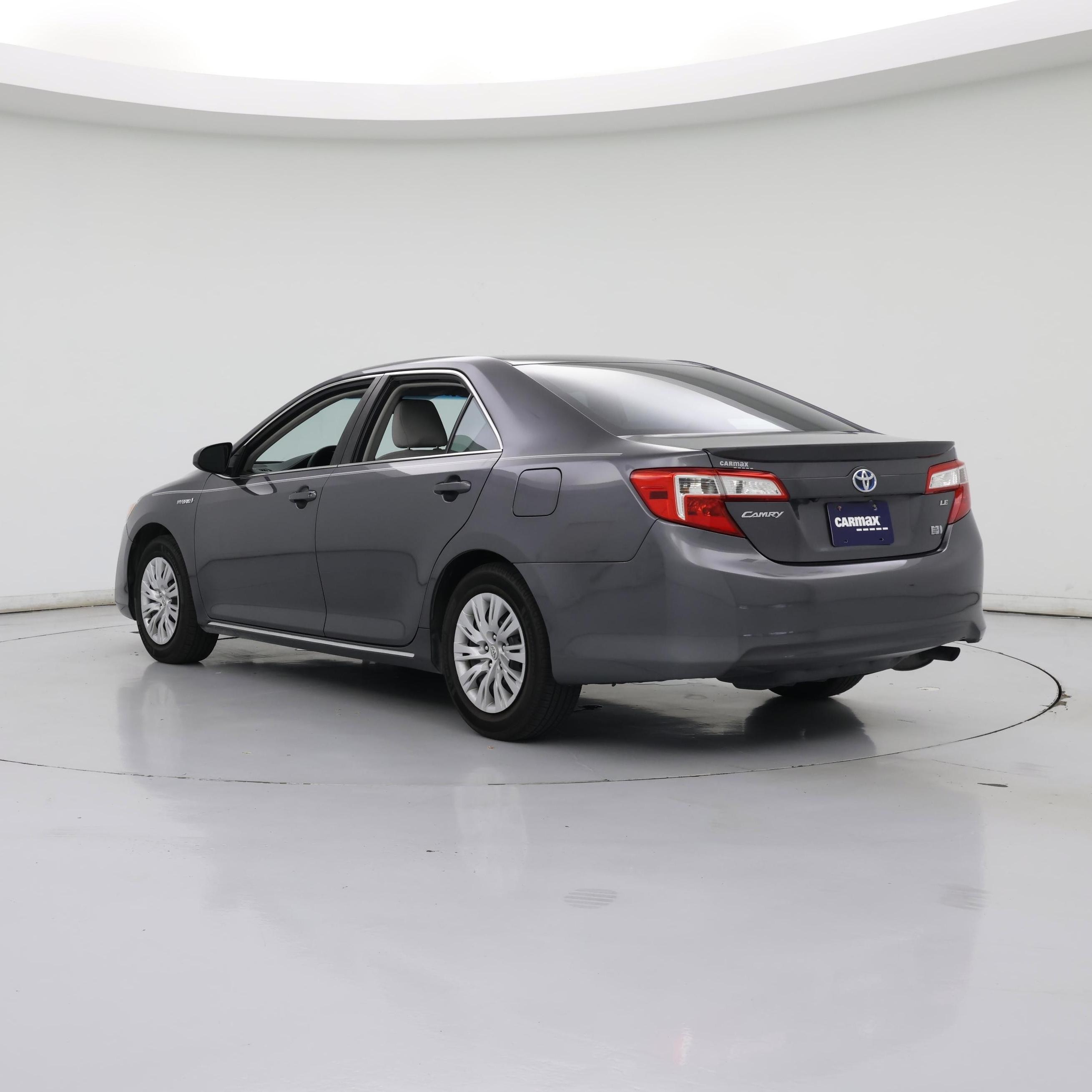 Thumbnail: 2014 Toyota Camry - 2