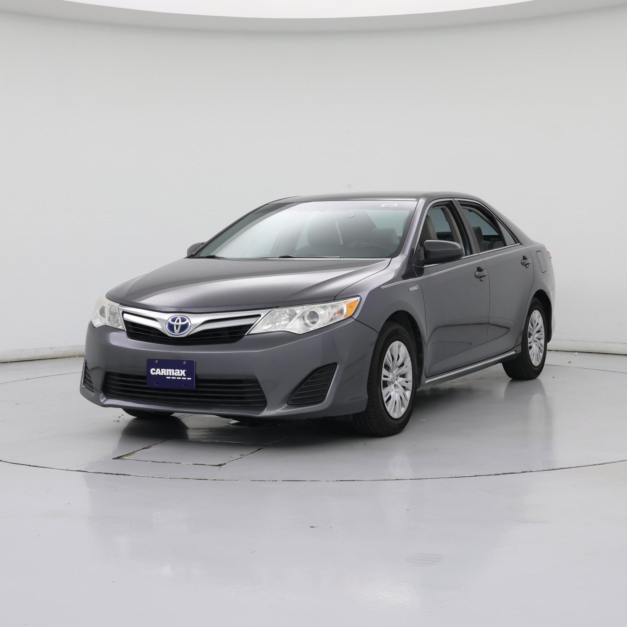 Thumbnail: 2014 Toyota Camry - 4