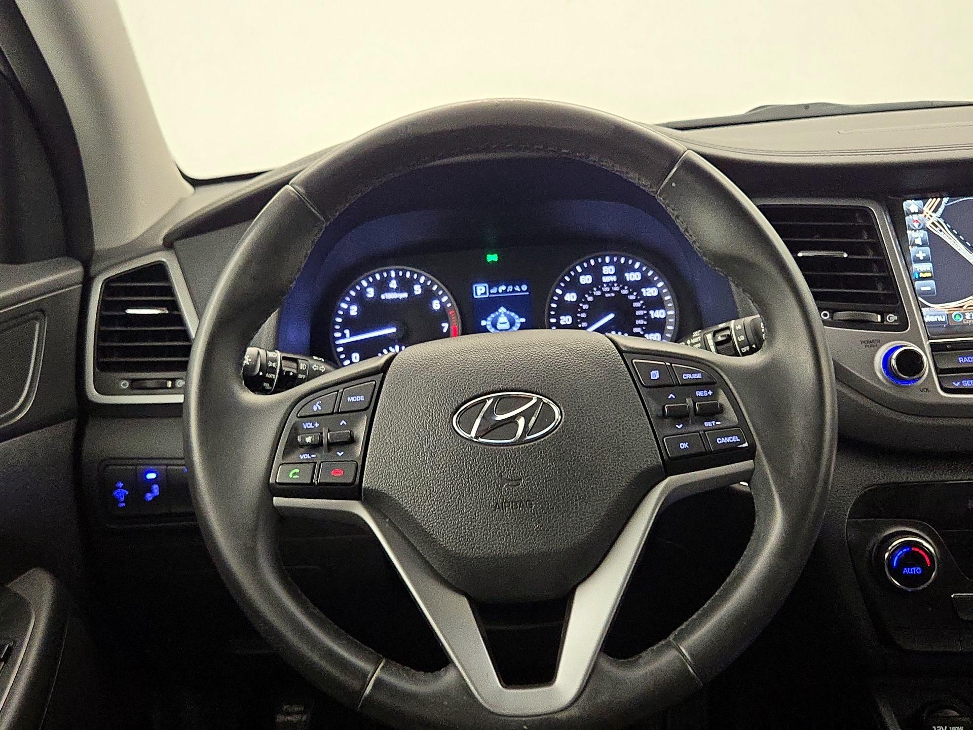 Thumbnail: 2018 Hyundai Tucson - 10
