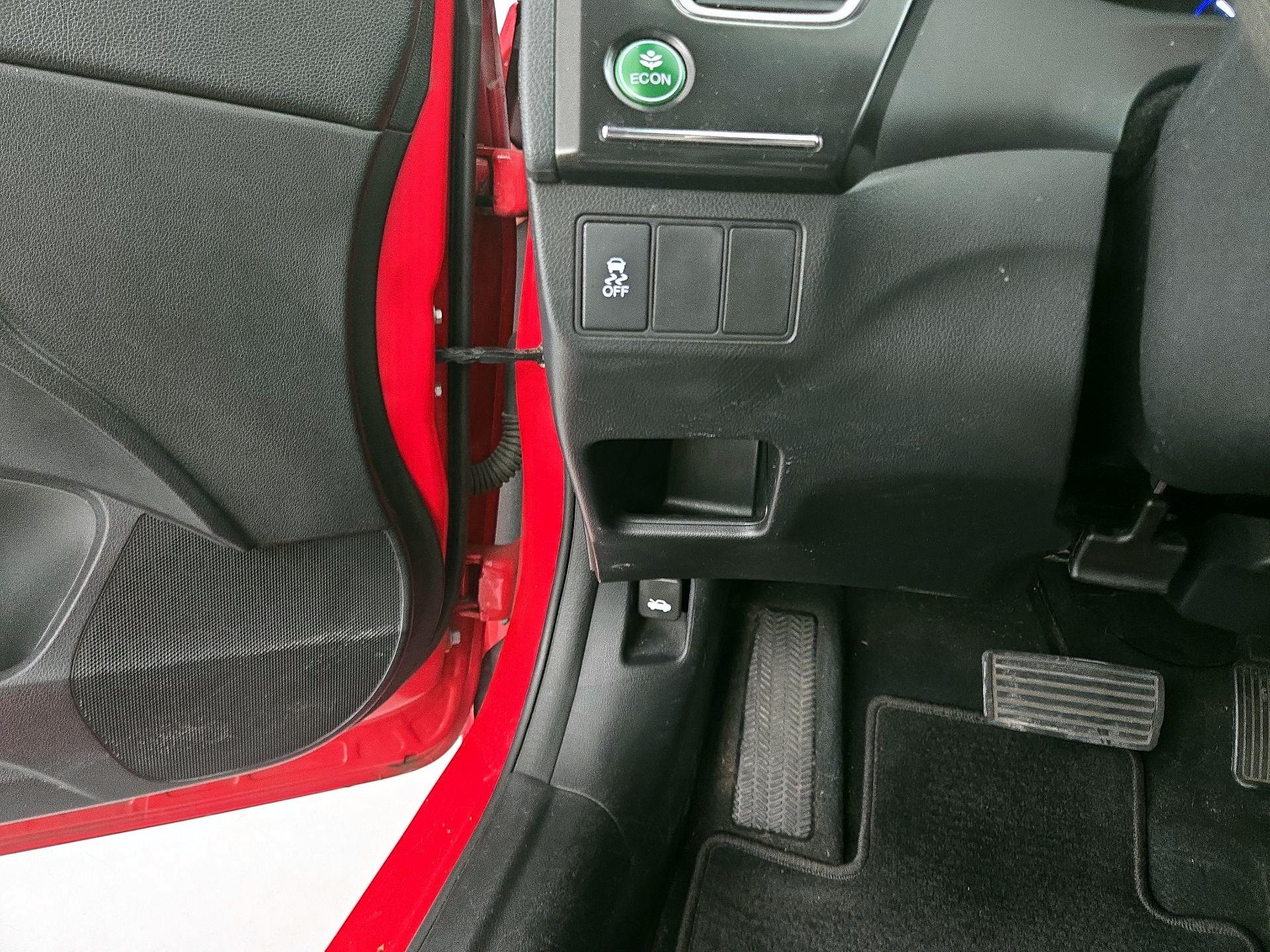Thumbnail: 2014 Honda Civic - 13
