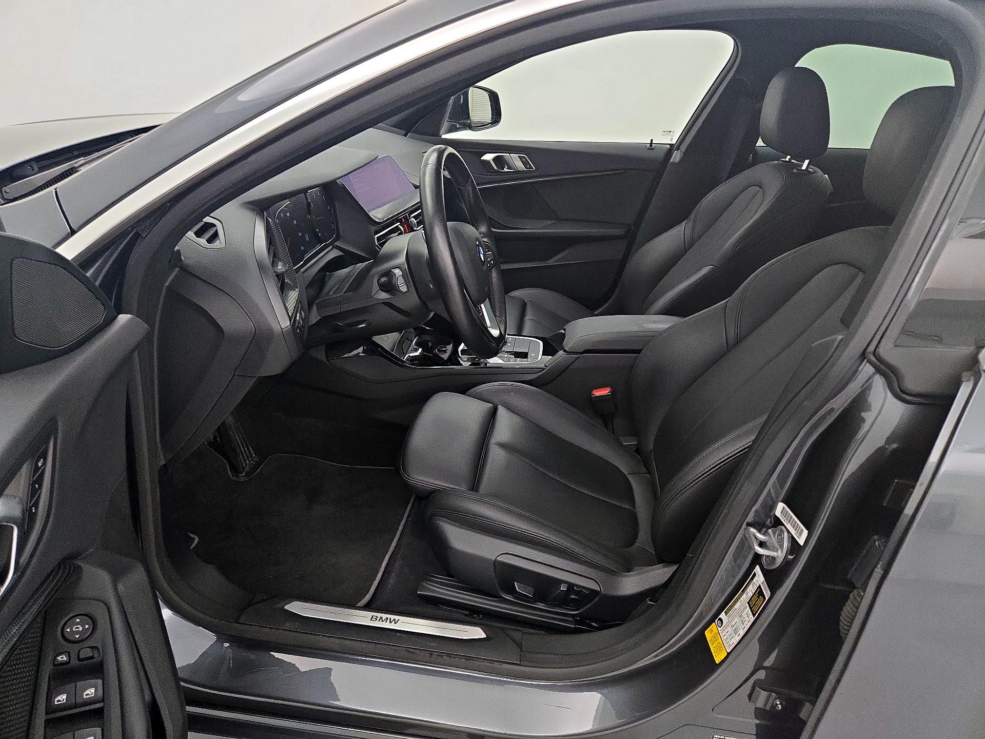 Thumbnail: 2021 BMW 2 Series - 11