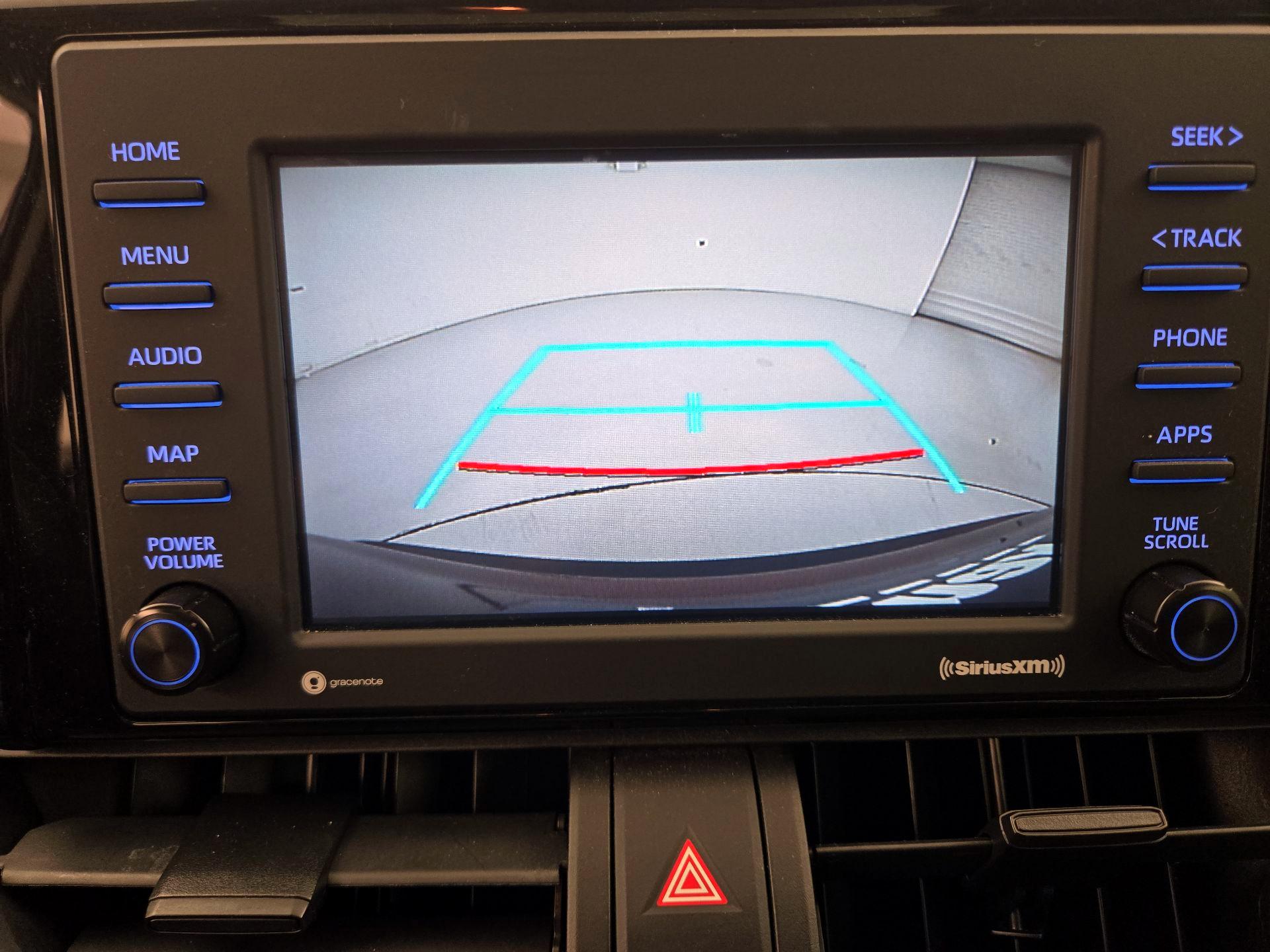 Thumbnail: 2021 Toyota RAV4 - 14