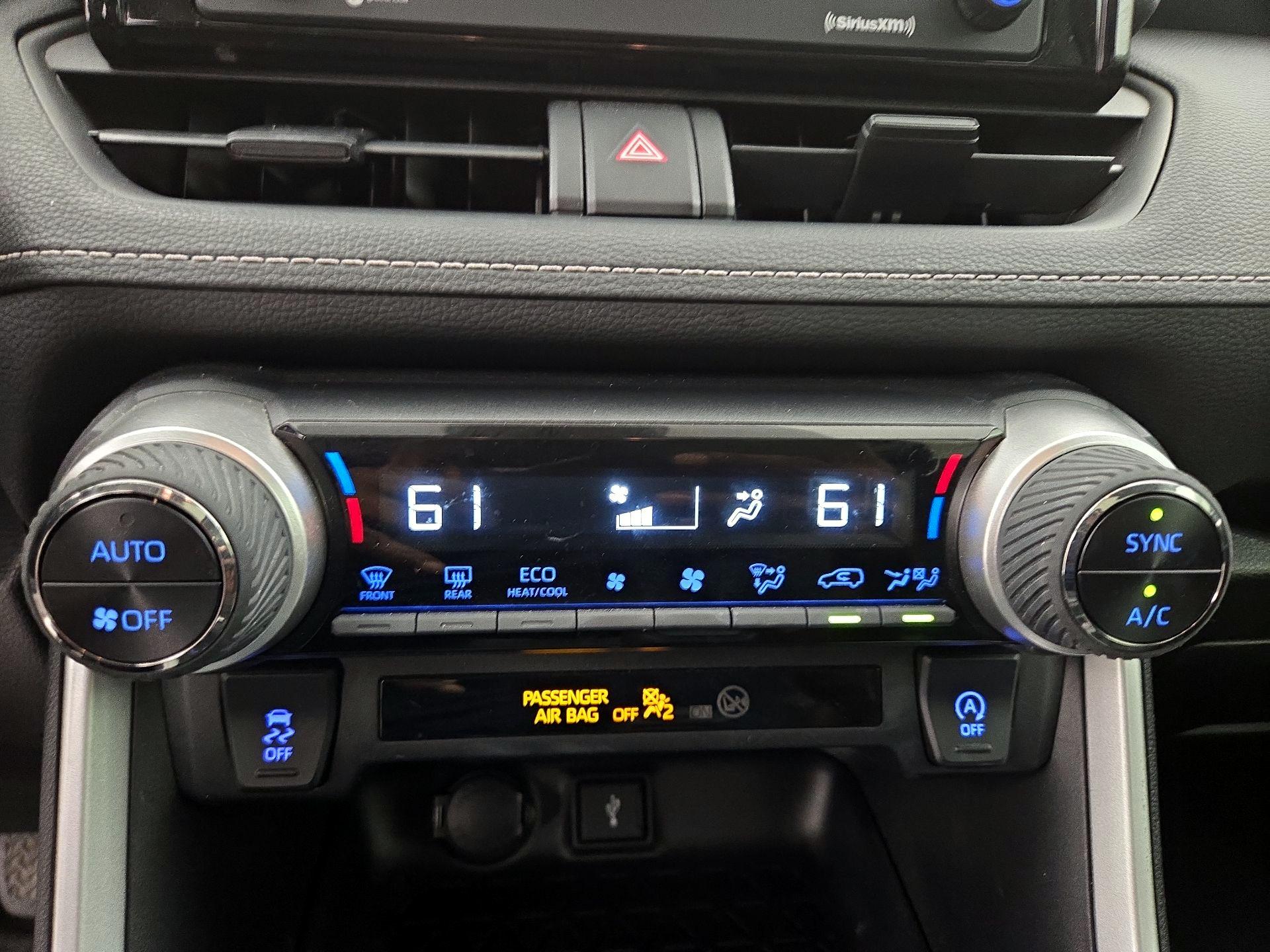 Thumbnail: 2021 Toyota RAV4 - 16