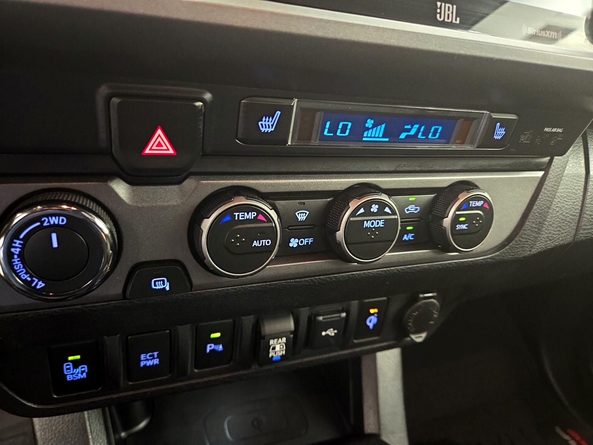 Thumbnail: 2021 Toyota Tacoma - 17
