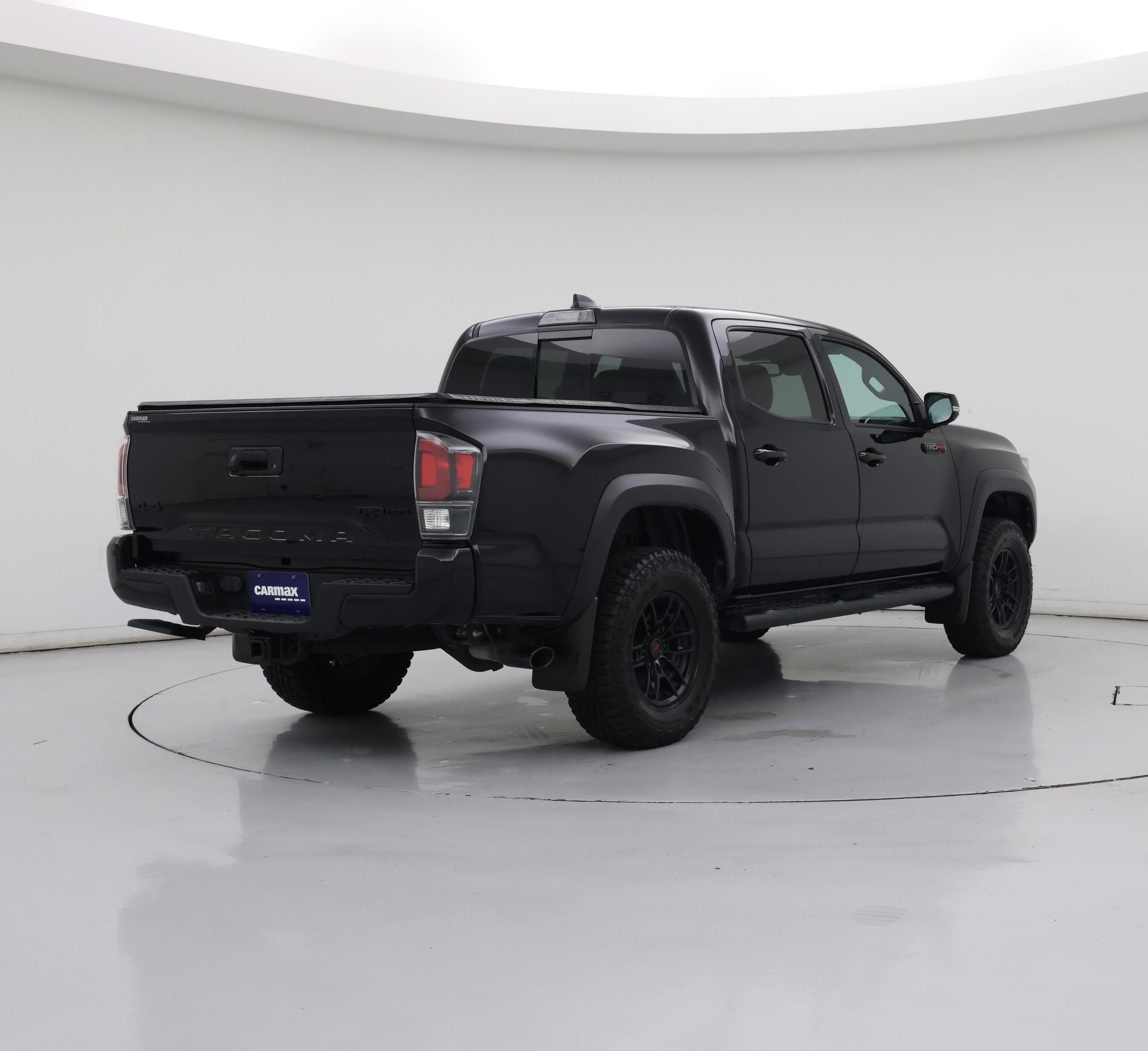 Thumbnail: 2021 Toyota Tacoma - 8