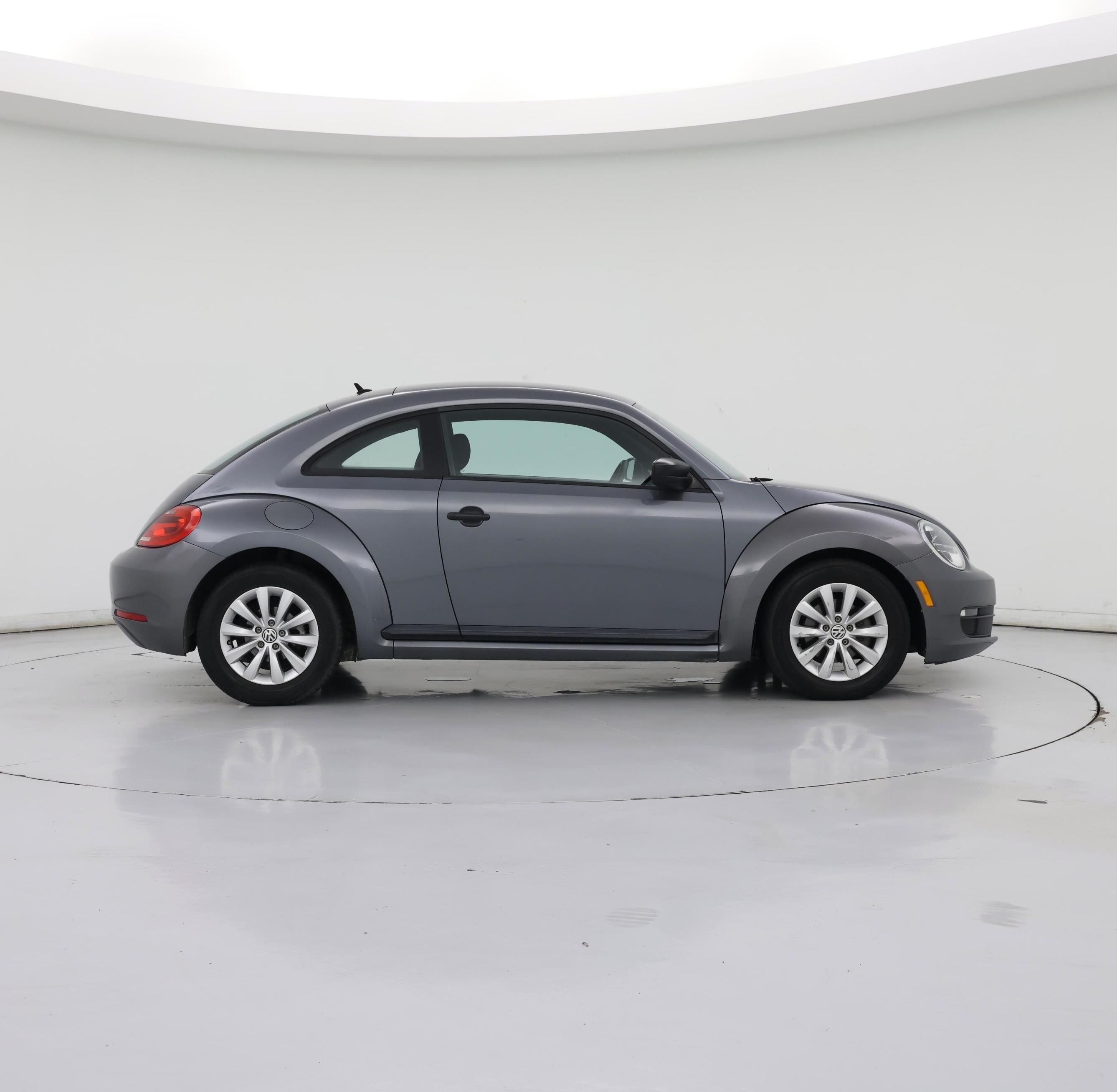 Thumbnail: 2014 Volkswagen Beetle - 7