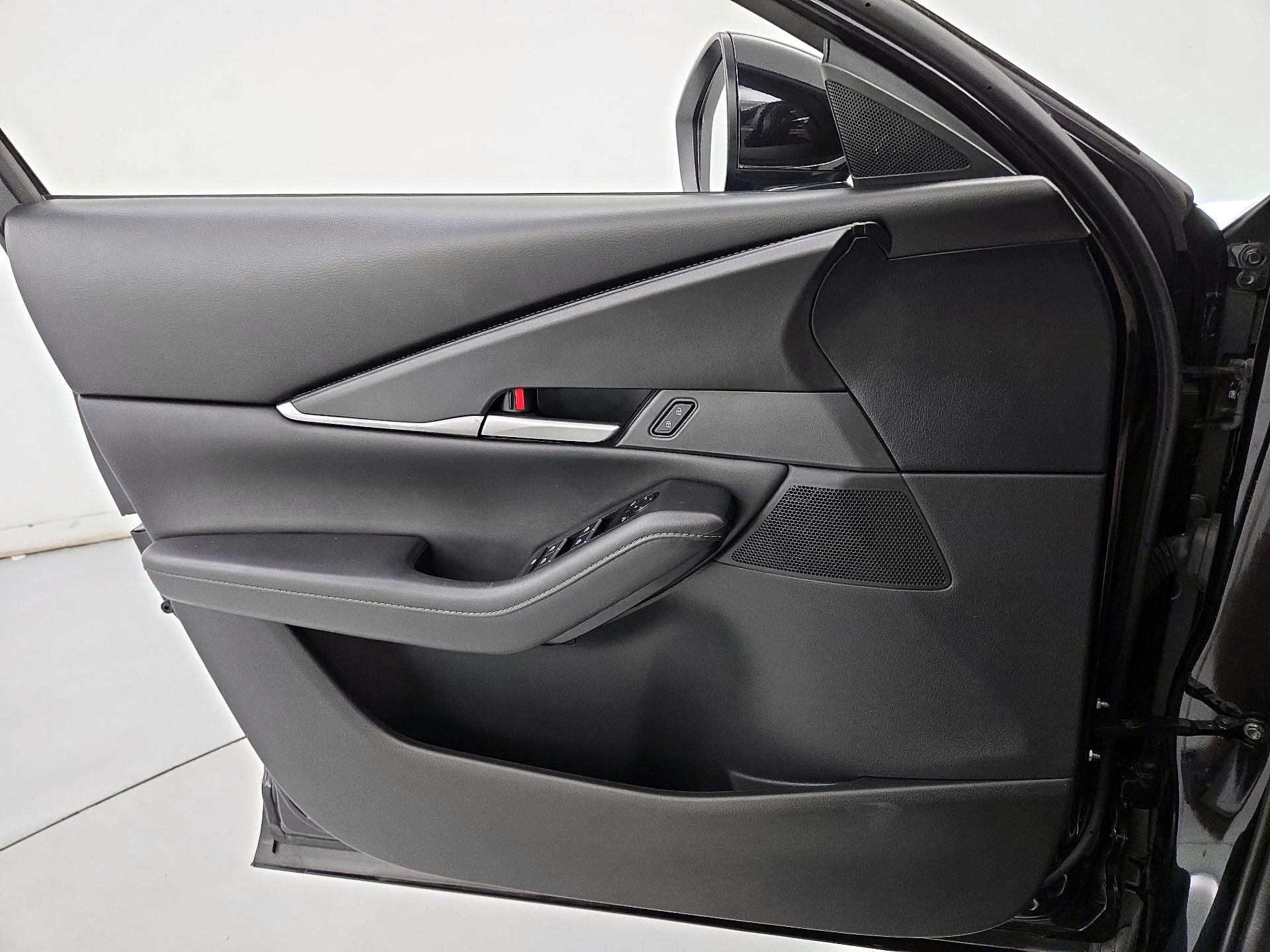 Thumbnail: 2022 Mazda CX-30 - 12